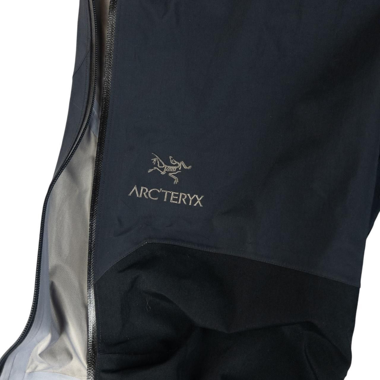 Arc'teryx Vintage Arcteryx Goretex Full Zip Dungarees Size L Size US 40 / EU 56 - 6 Thumbnail