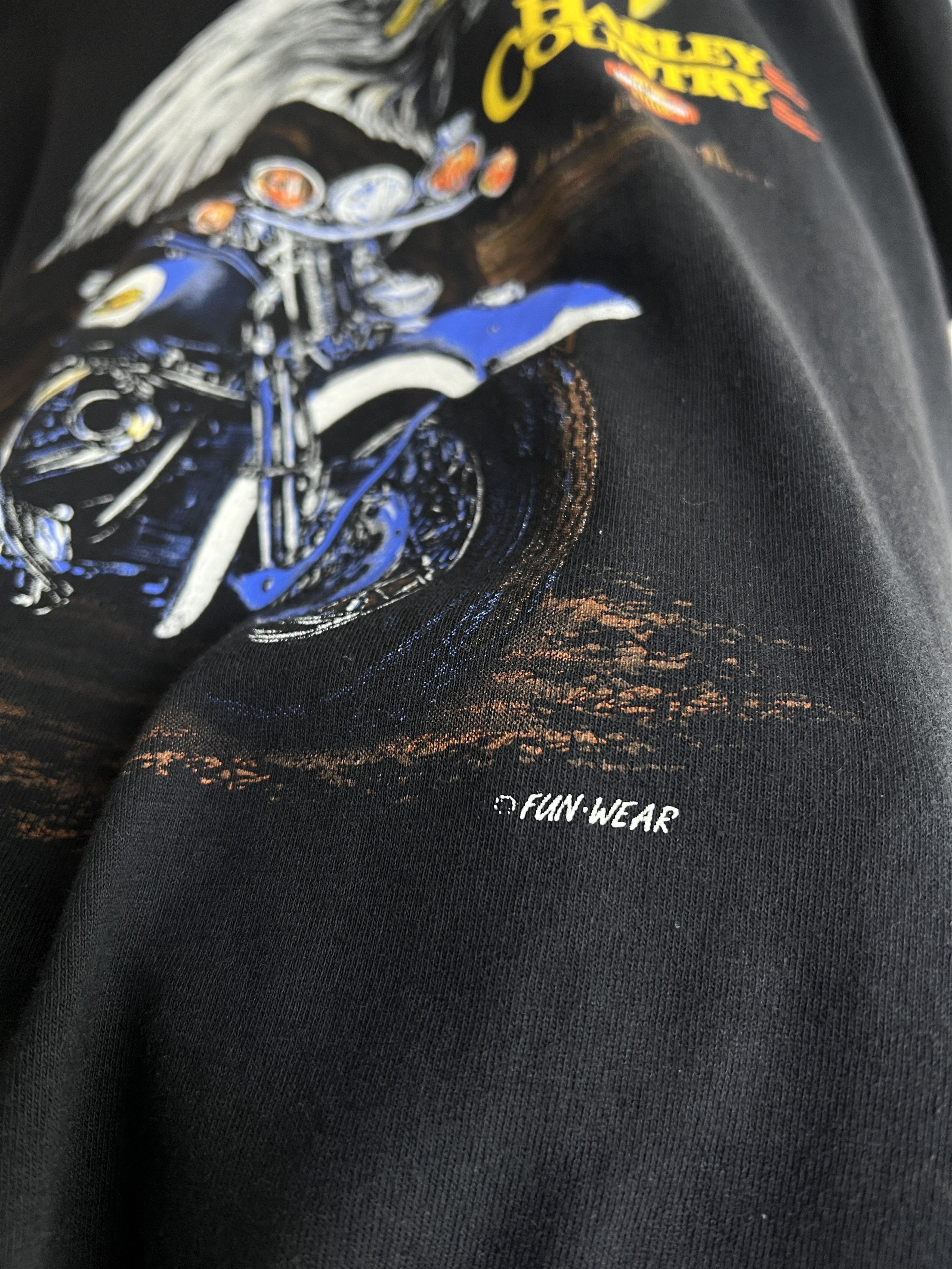 Harley Davidson Rare! HD 1990s USA Fun wear eagle t shirt single stitch tee Size US XL / EU 56 / 4 - 13 Thumbnail