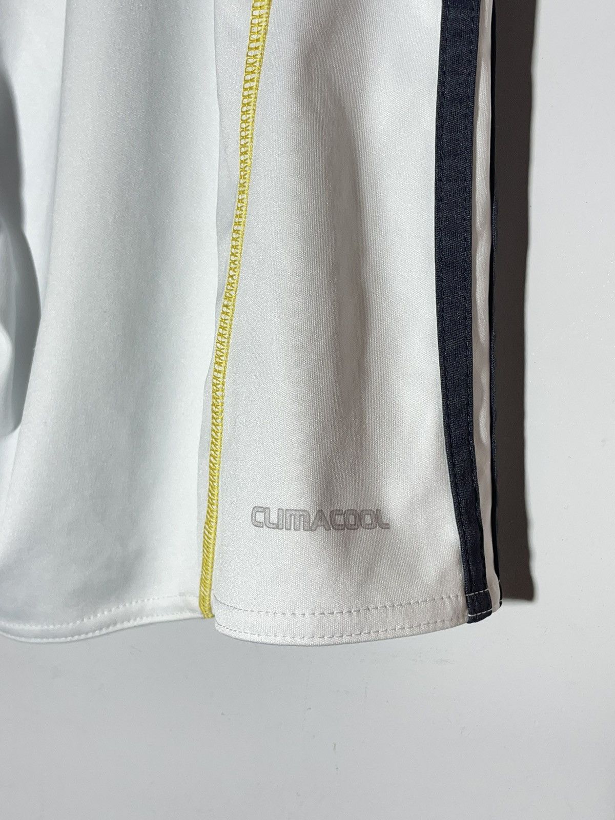 Adidas × Vintage #9 Ronaldo Real Madrid Adidas 2009/10 Home Football Kit Size US M / EU 48-50 / 2 - 24 Thumbnail