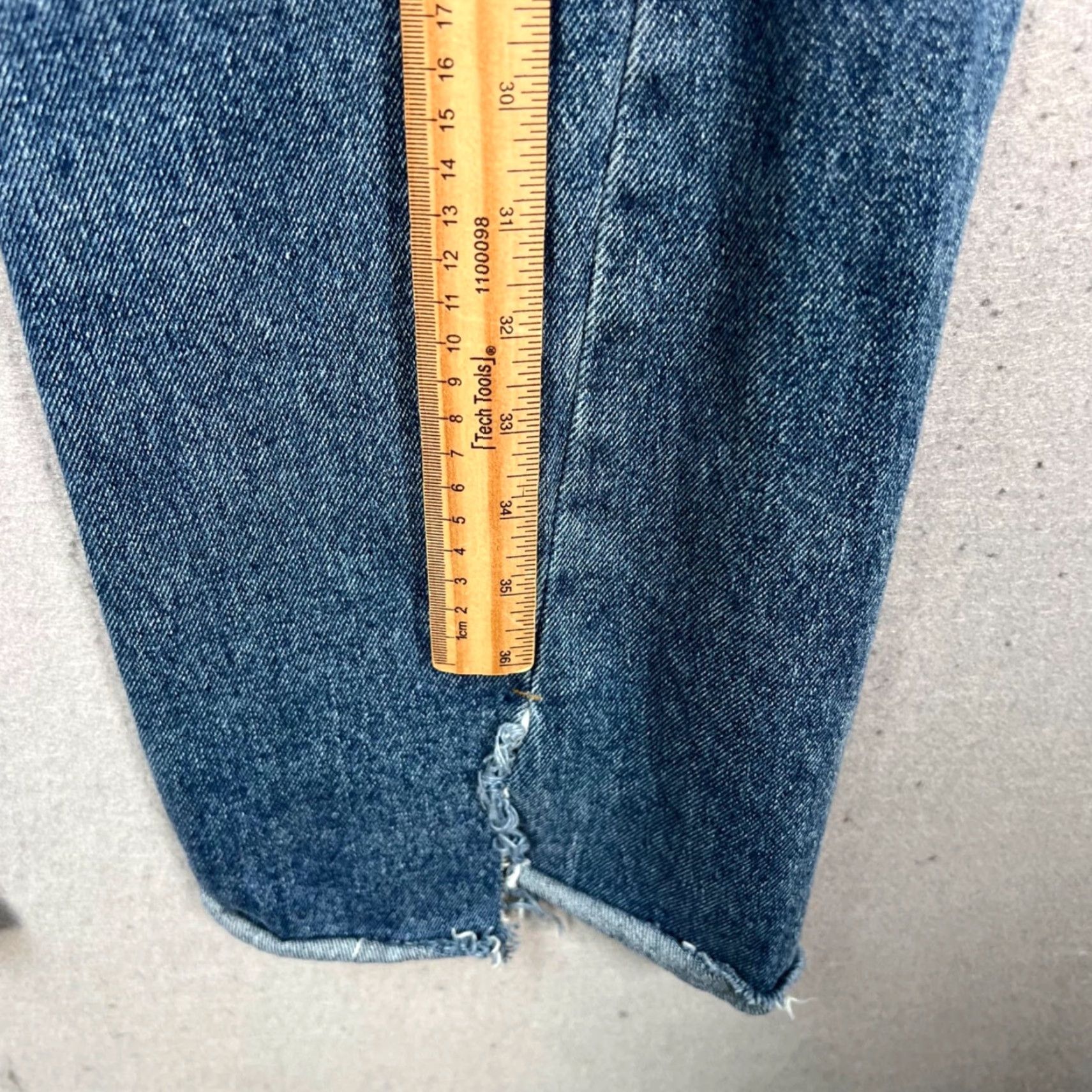 Olive Olive Womens Medium Blue High-Waisted Straight Denim Jeans w/ Raw Hem Size 32" / US 10 / IT 46 - 6 Thumbnail