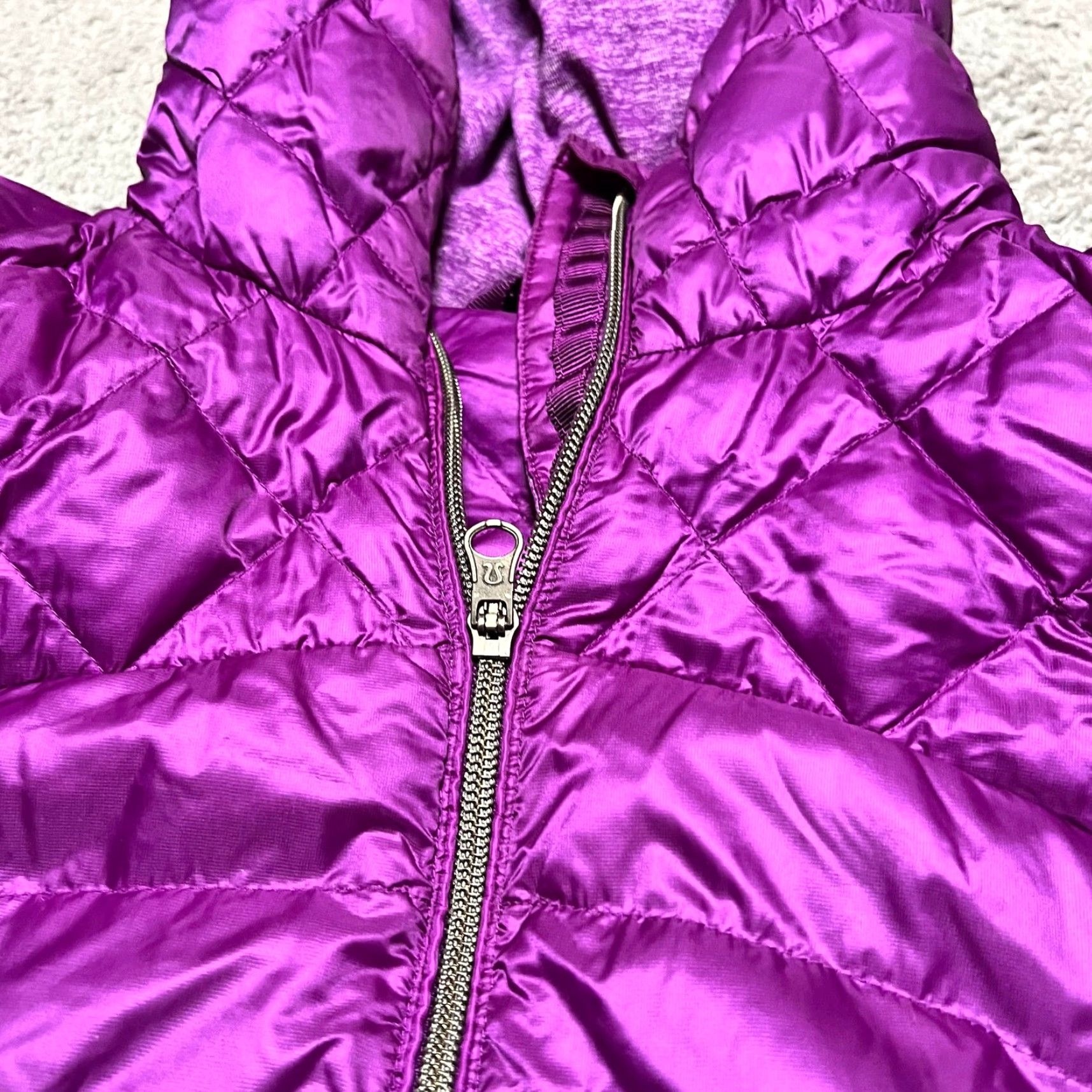 Lululemon Lululemon Jacket Puffer Coat Womens 8 Hooded Purple Down For A Run Coat Womens 8 Purple Puffer Jacket Hooded Size M / US 6-8 / IT 42-44 - 2 Thumbnail