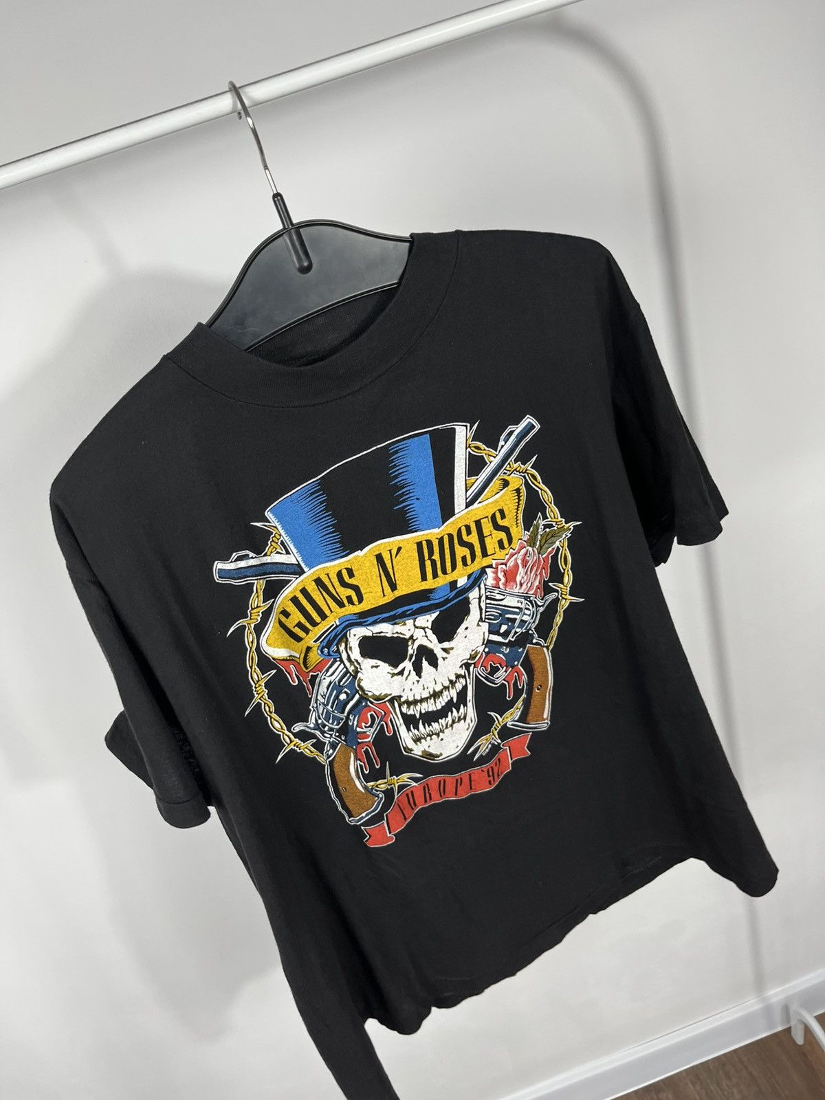 Guns N' Roses Guns N Roses Use Your Illusion 92 T Shirt L Single Stitch Size US L / EU 52-54 / 3 - 11 Thumbnail