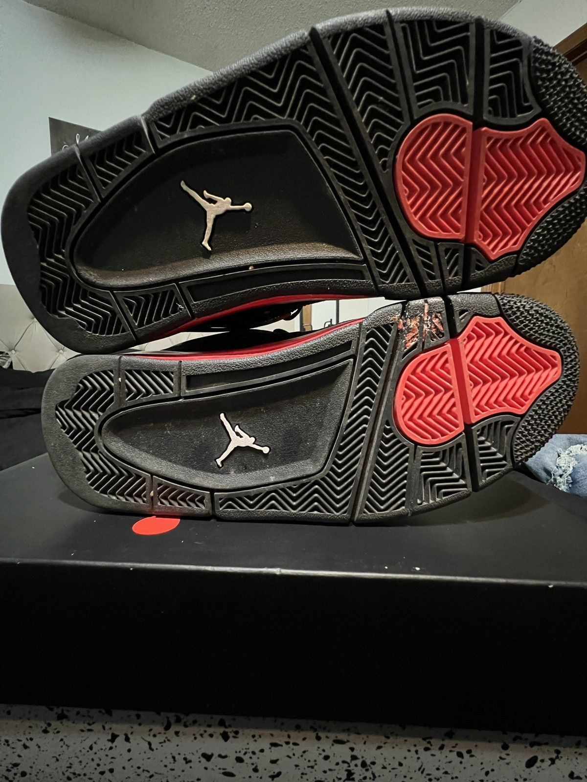 Jordan Brand × Nike Jordan 4 Red Thunder GS Size US 5.5 / EU 38 - 10 Thumbnail