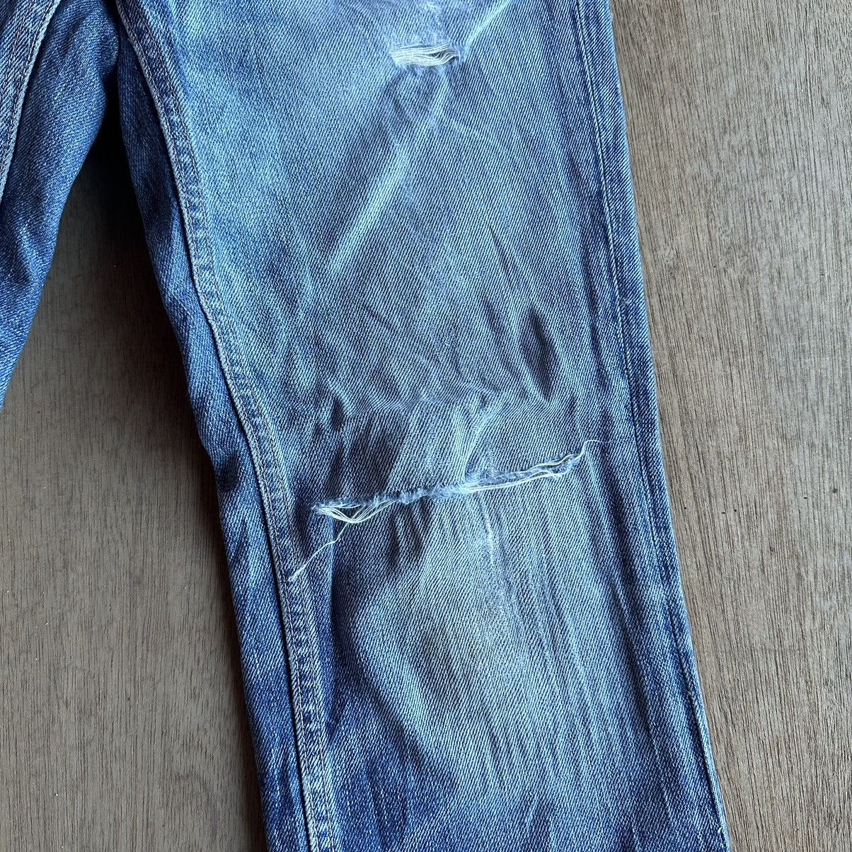 Japanese Brand Distressed Denim Vintage LOUNGE LIZARD Japan Jeans Pants W30 Size US 30 / EU 46 - 8 Thumbnail