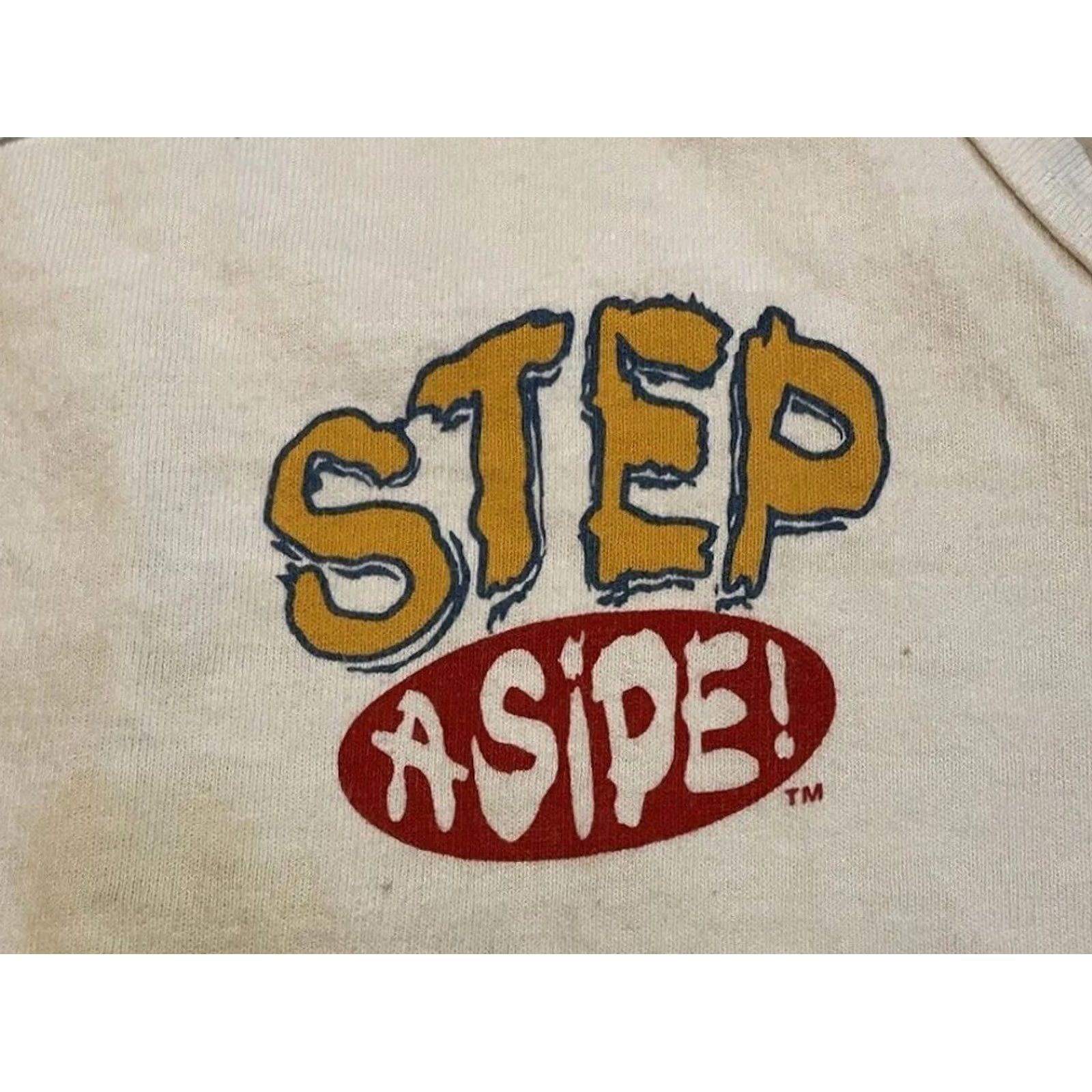 Vintage VINTAGE 90s Step Aside Bottle Cap Faded Distressed Tank Top XS Surf Skate Grunge Funny Shirt Mens White Zap Size US XS / EU 42 / 0 - 4 Thumbnail