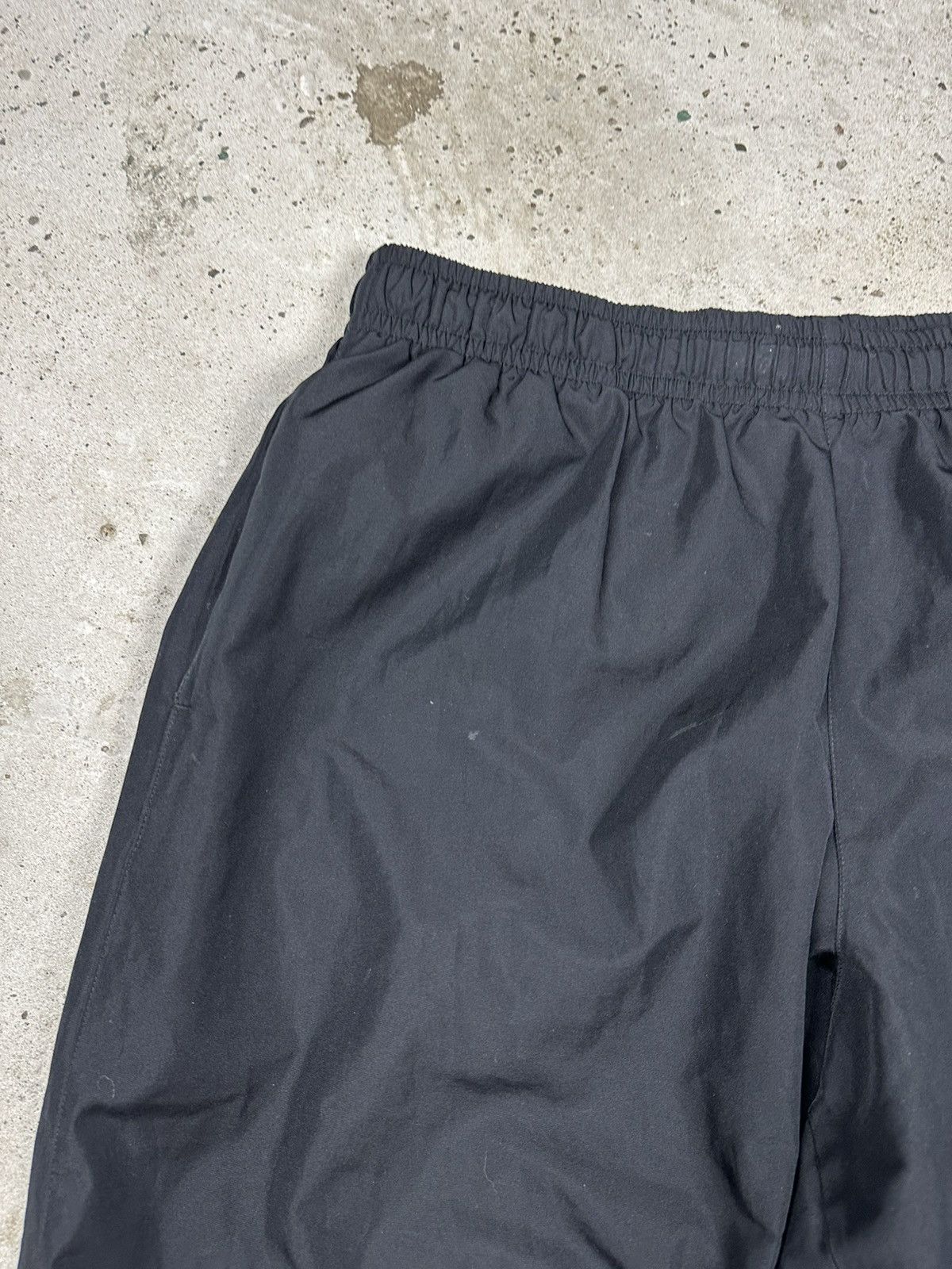 Nike Vintage Y2K Nike Black Baggy Track Pants Swoosh Spell Out Size US 36 / EU 52 - 9 Thumbnail