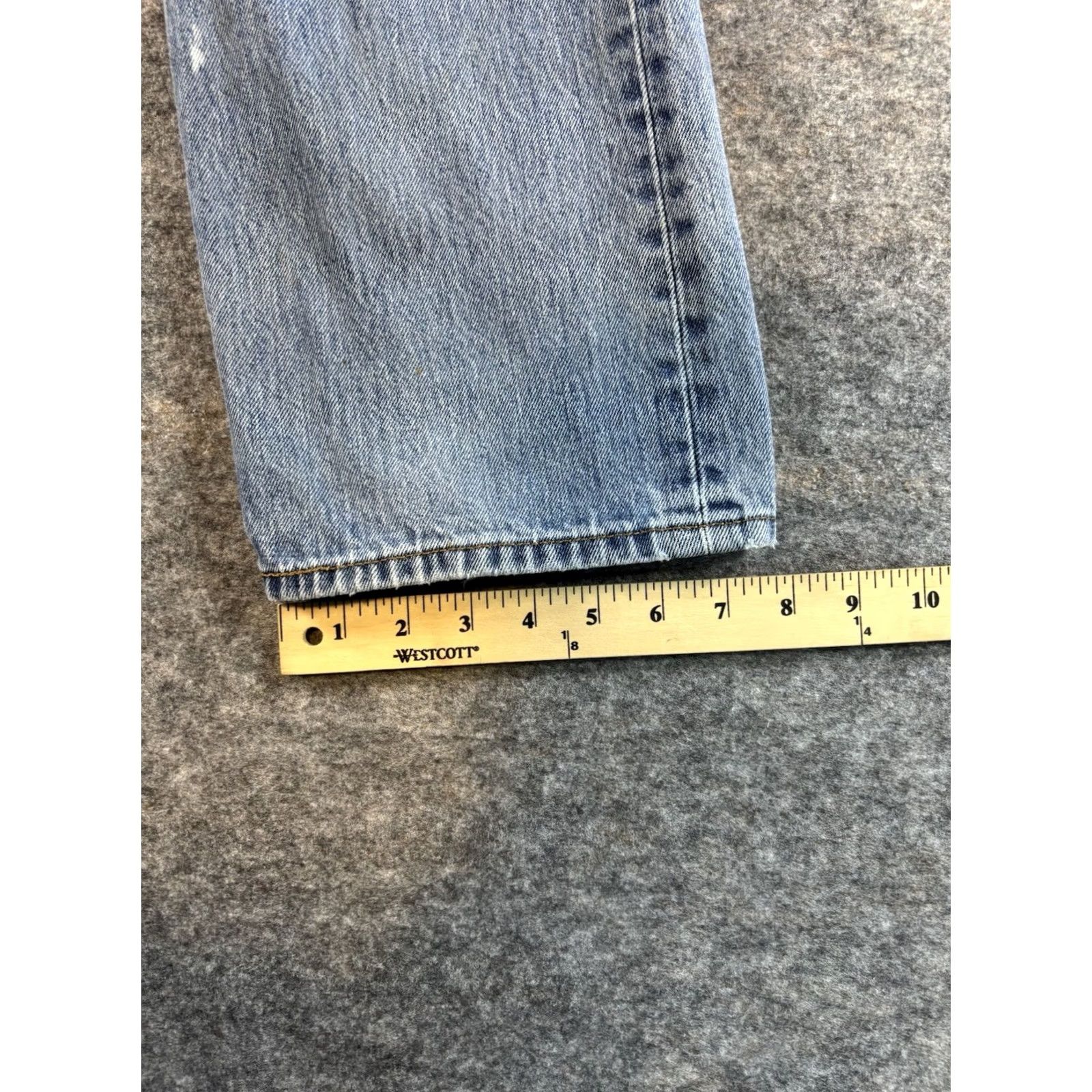 Levi's VINTAGE Levi's 501 Jeans Men Blue Distressed Straight Regular 36x32 Denim Cotton 5-Pocket USA 3S0-? Size US 36 / EU 52 - 4 Thumbnail