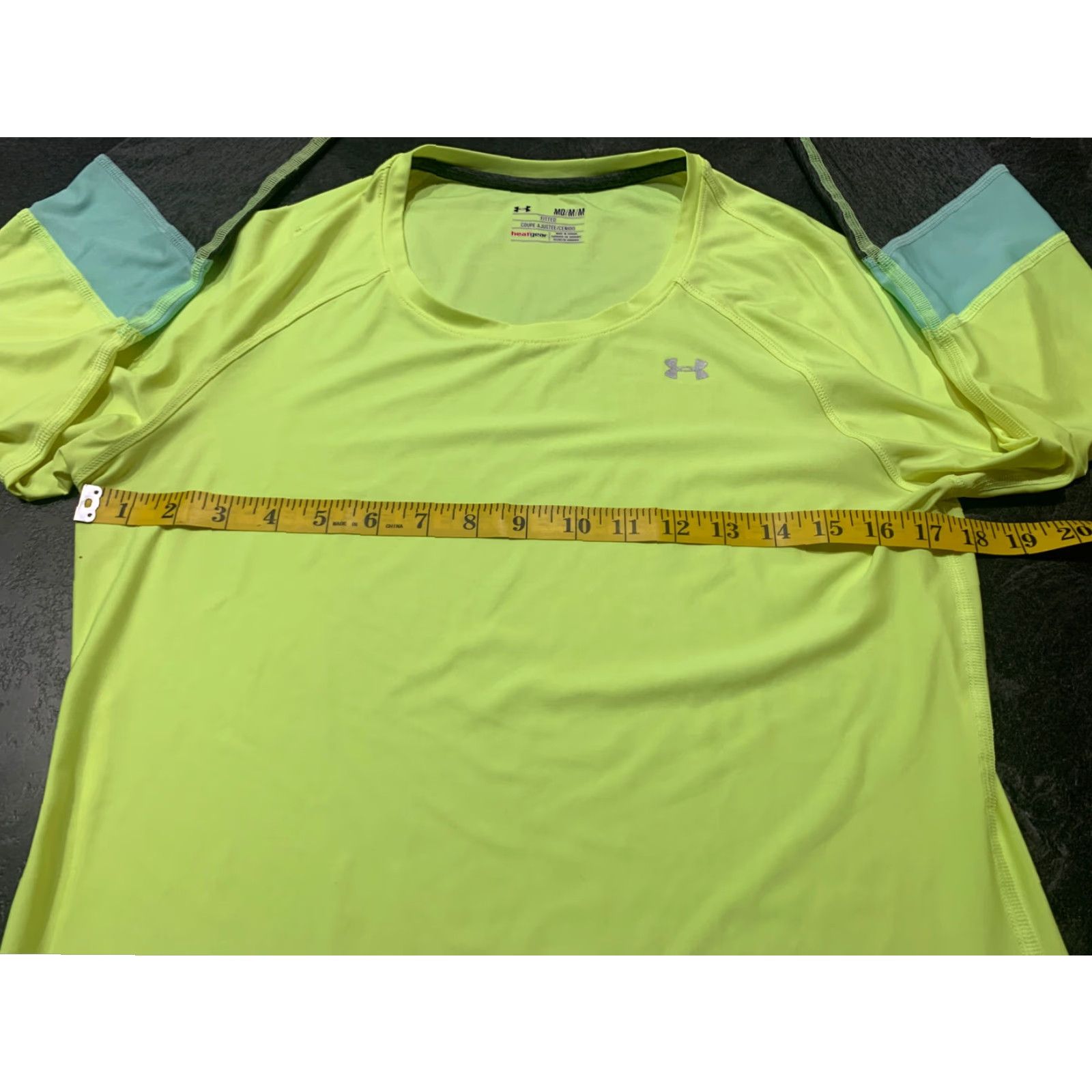 Under Armour Under Armour HeatGear Women's Medium Yellow Long Sleeve Crew Neck Performance T-Shirt Size M / US 6-8 / IT 42-44 - 7 Thumbnail