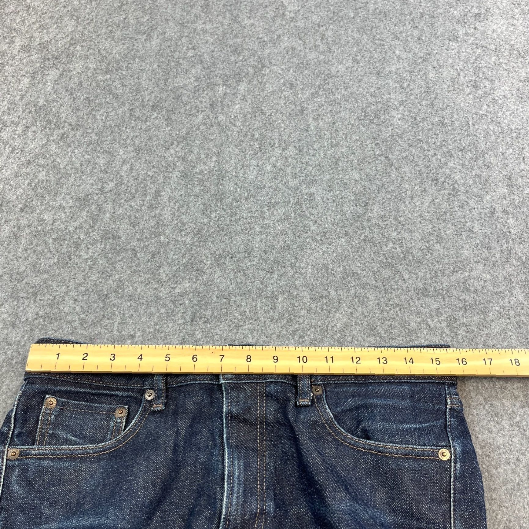 Uniqlo Uniqlo Mens Jeans Slim Straight Fit 32 32 Dark Blue Indigo Denim Slim 32 Jeans Mens Reg 5-Pocket Design Blue Mid Rise Buttons Zip Casual Vintage No Size US 32 / EU 48 - 6 Thumbnail