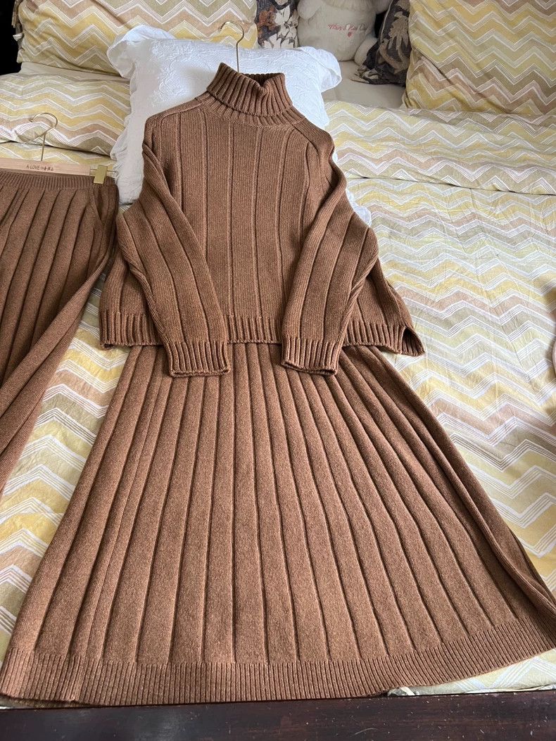 Loro Piana LORO PIANA Small cashmere sweater, trousers, skirt Size S / US 4 / IT 40 - 2 Thumbnail