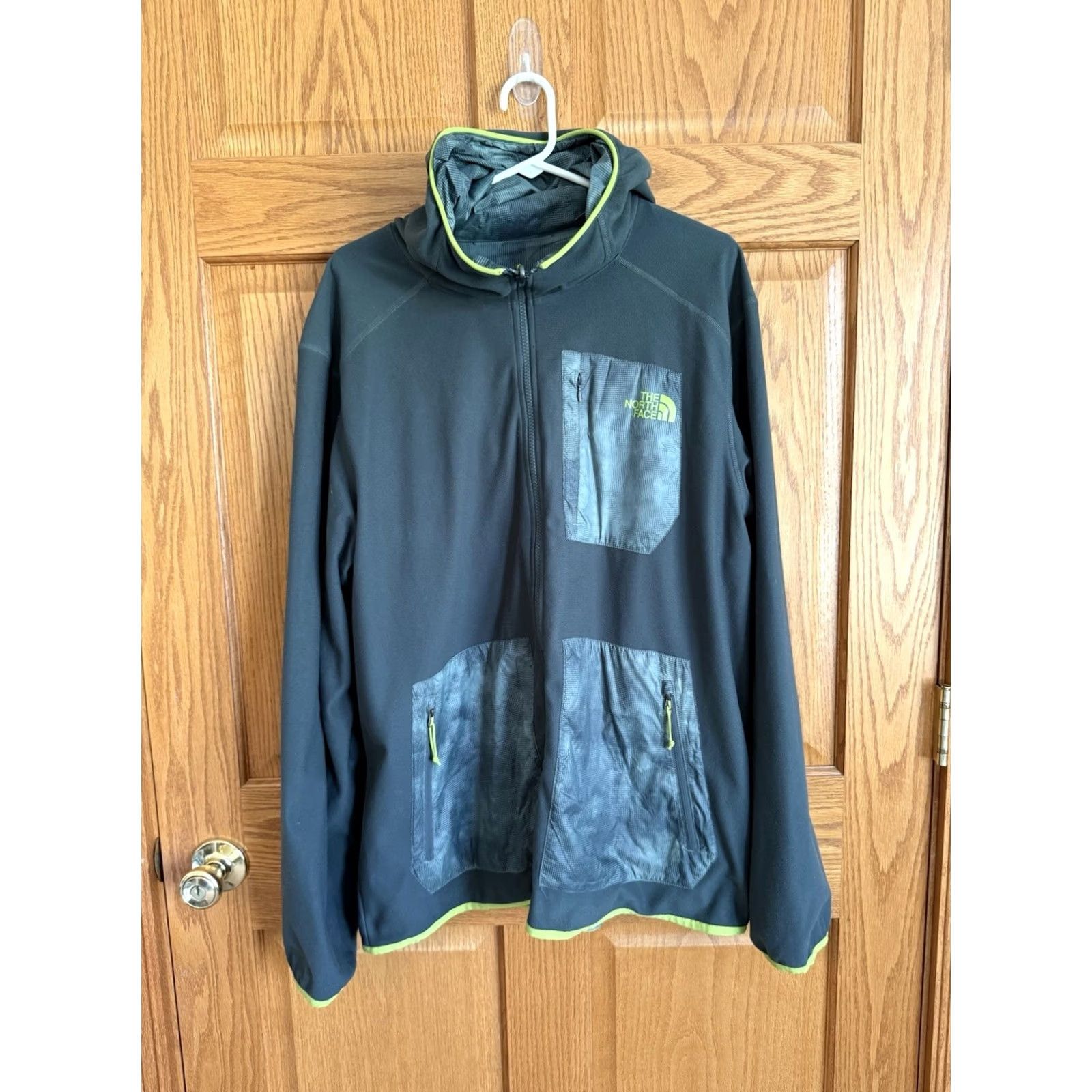 The North Face The North Face Mens L Green Nylon Reversible Full Zip Jacket Lightweight Outdoor Travel Puffer Jacket Mens Size US L / EU 52-54 / 3 - 6 Thumbnail