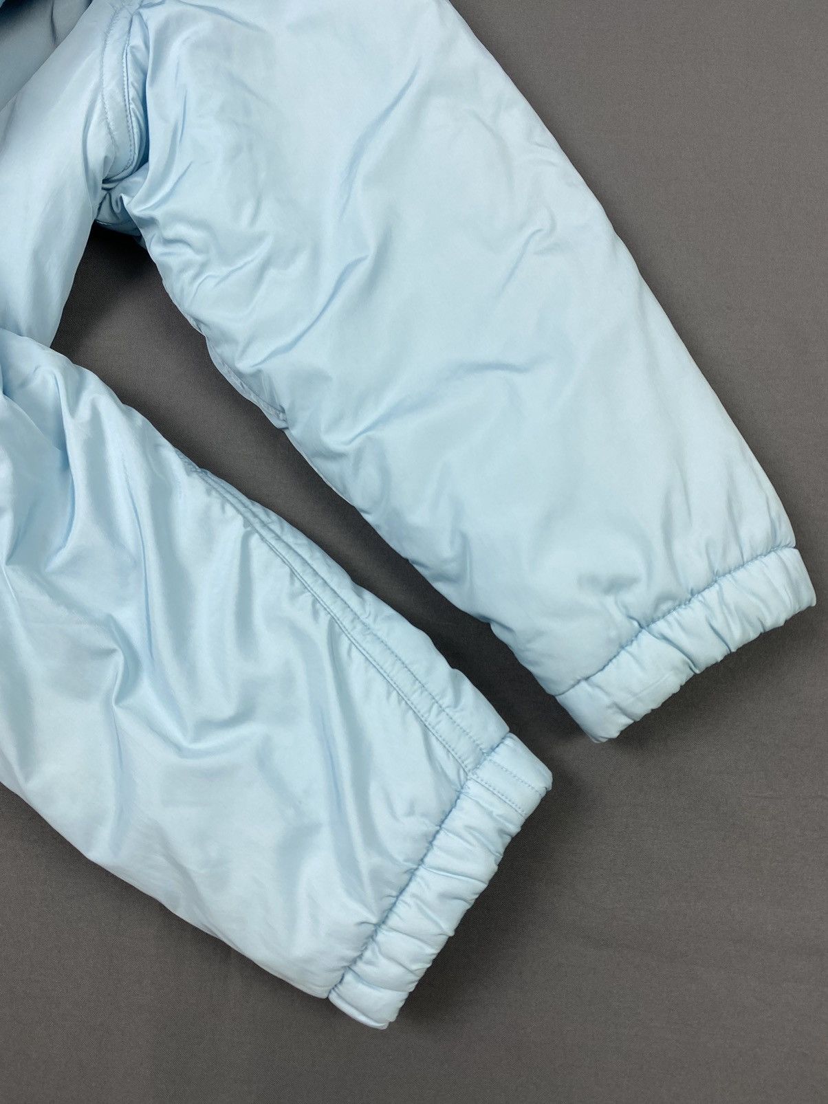 Iceberg 1990’s Vintage Iceberg Baby Seals Embroidered Puffer Jacket Size M / US 6-8 / IT 42-44 - 13 Thumbnail