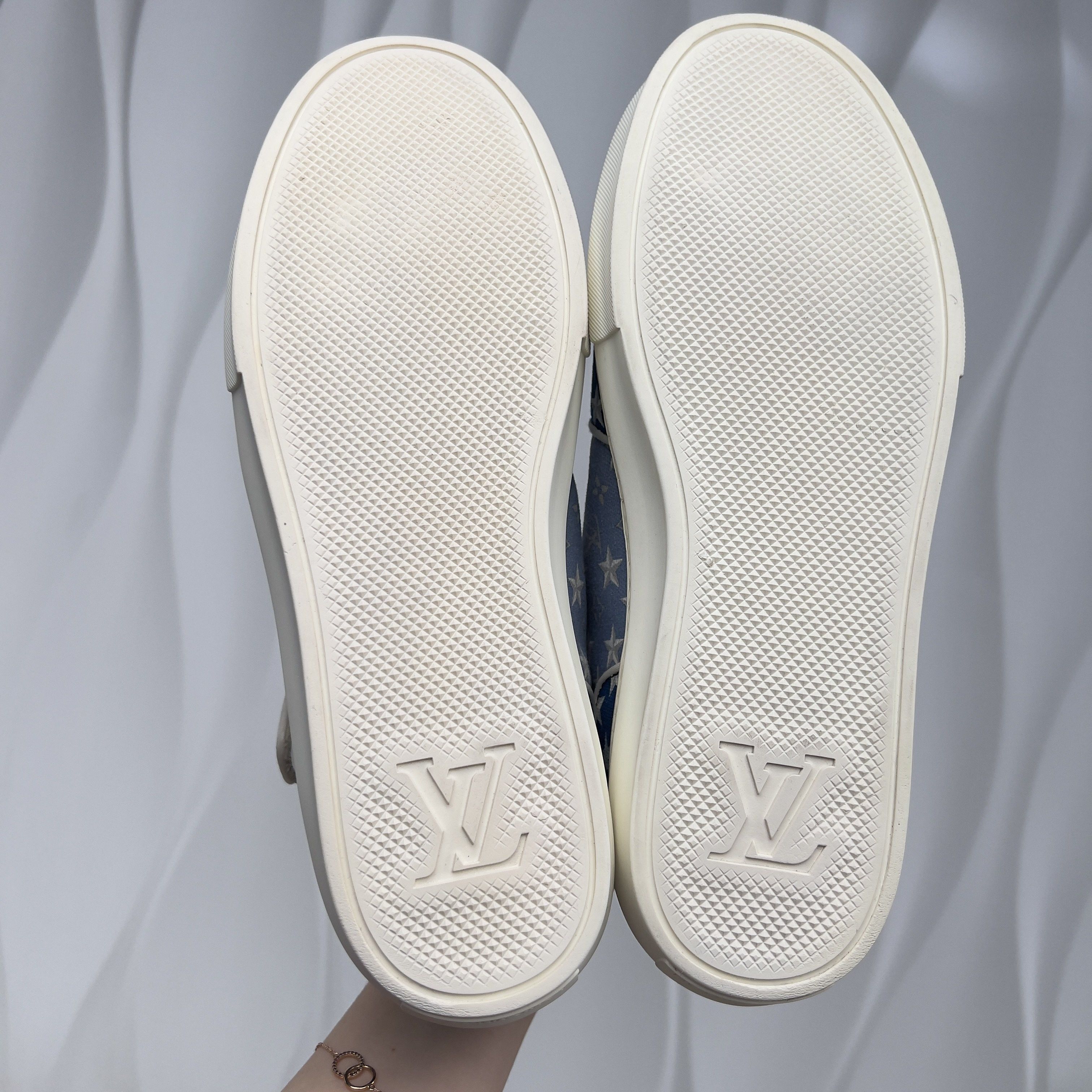 Louis Vuitton Acapulco Stars Monogram Sneakers Blue Fabric Size US 8.5 / EU 41-42 - 12 Thumbnail