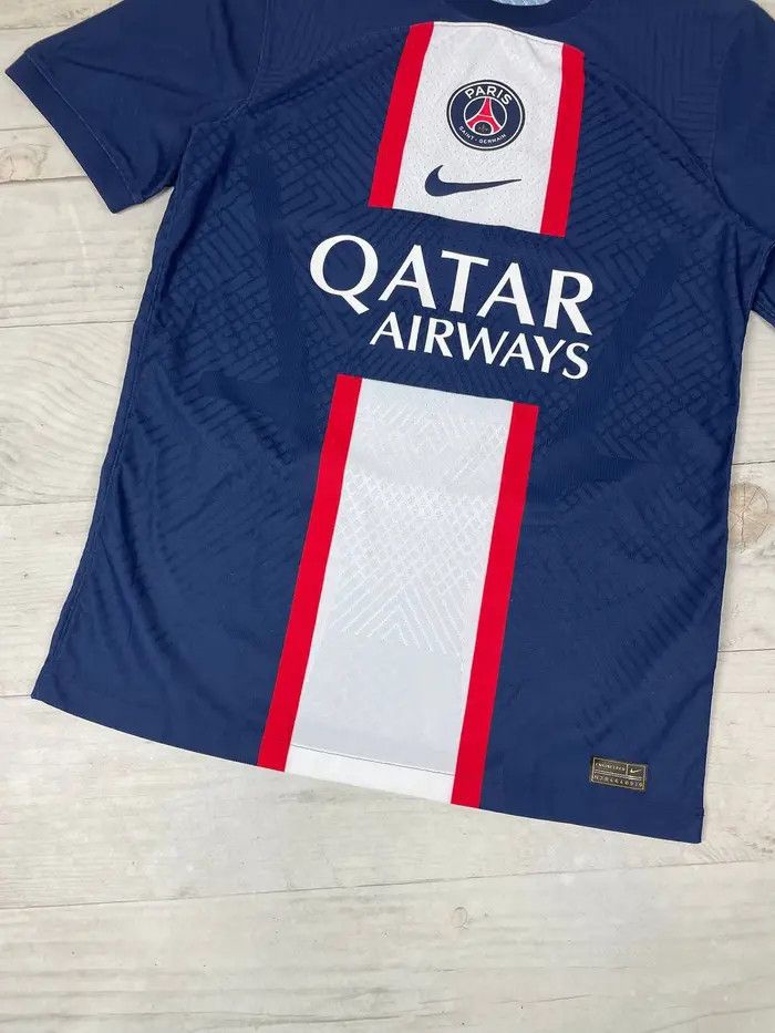 Nike PARIS SAINT-GERMAIN 2022 2023 Mbappe #7 Player Issue Jersey Size US S / EU 44-46 / 1 - 4 Thumbnail