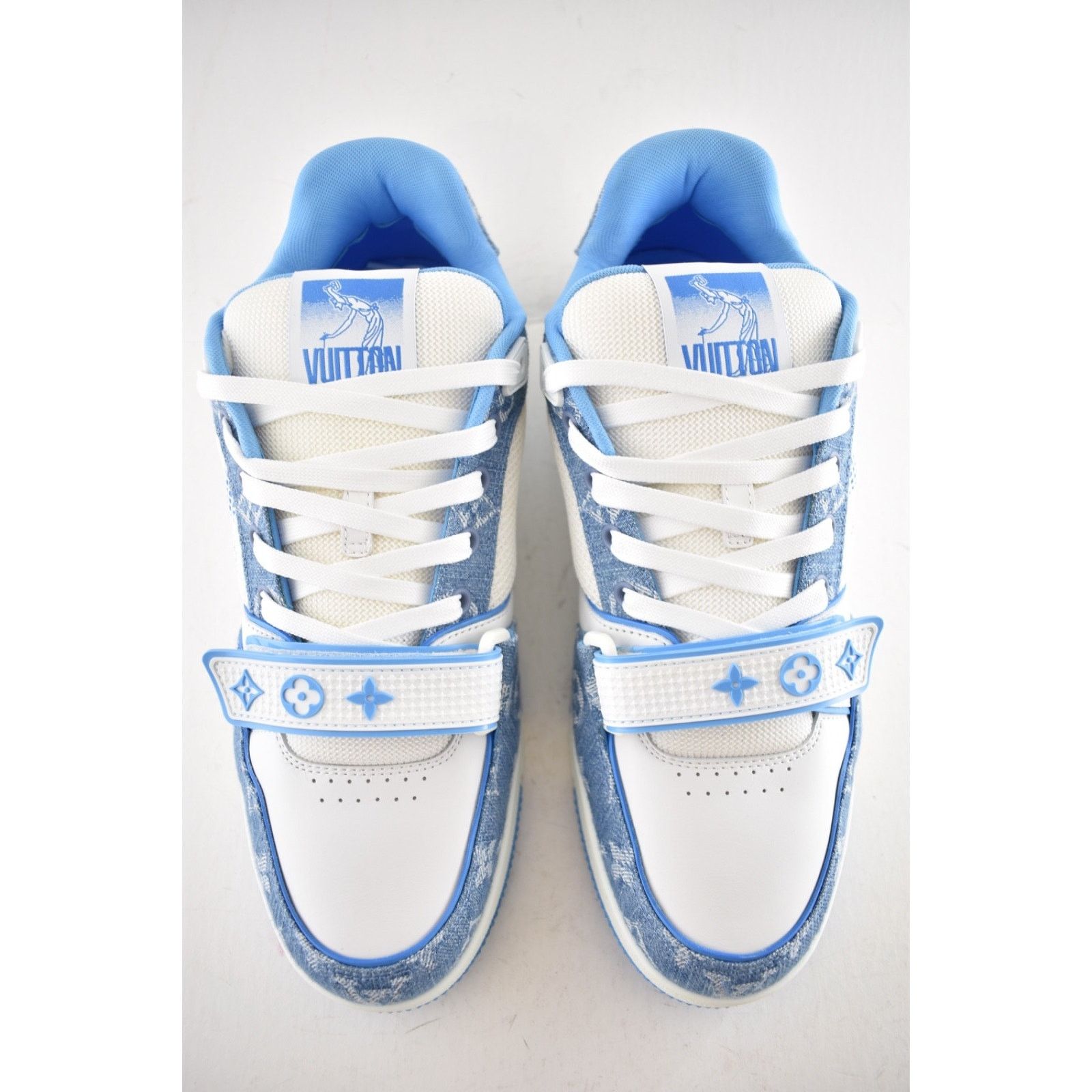 Louis Vuitton Louis Vuitton Denim Blue Monogram White LV Low Top Size US 10 / EU 43 - 13 Thumbnail