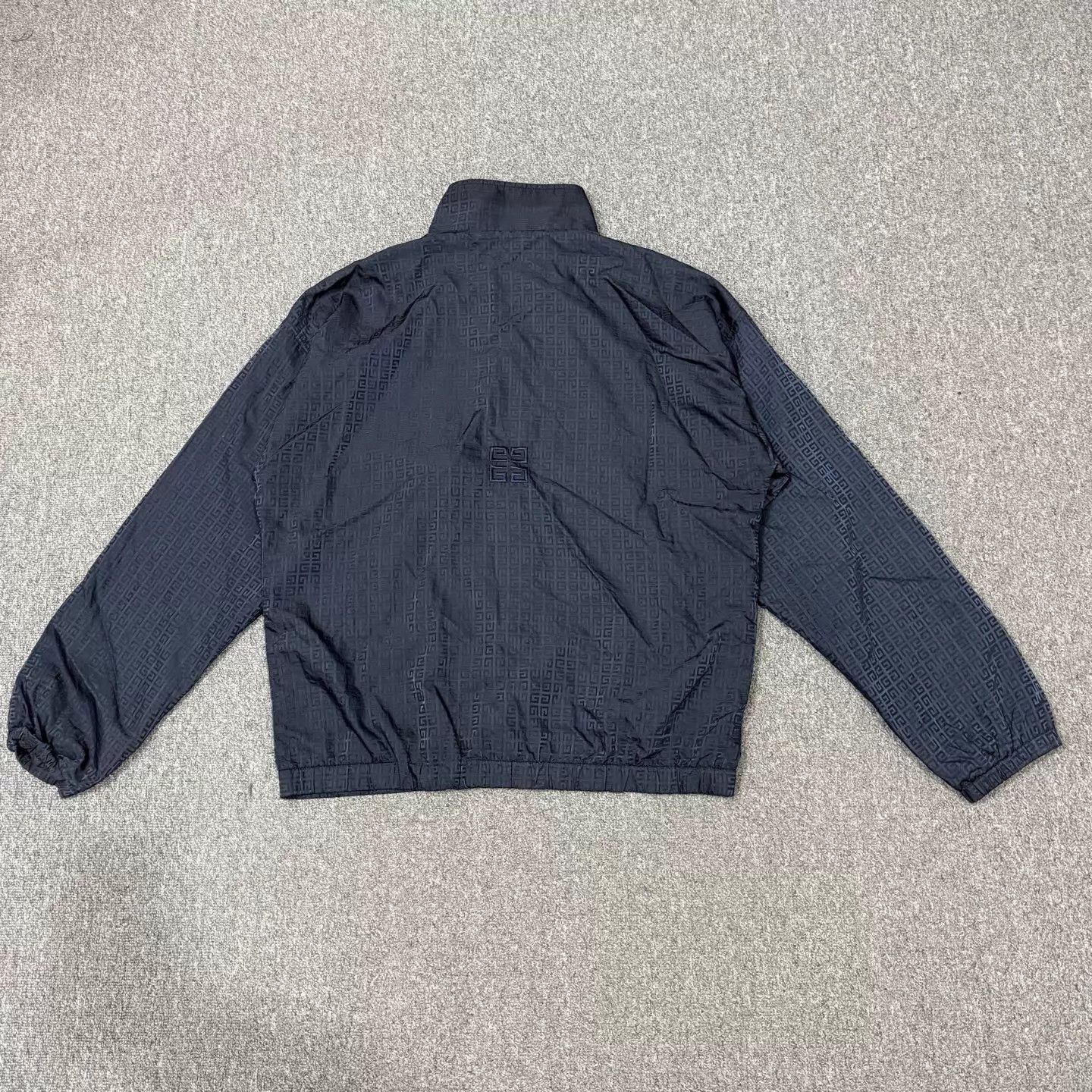 Givenchy Givenchy all over logo jacket NWT 54 Size US L / EU 52-54 / 3 - 2 Thumbnail