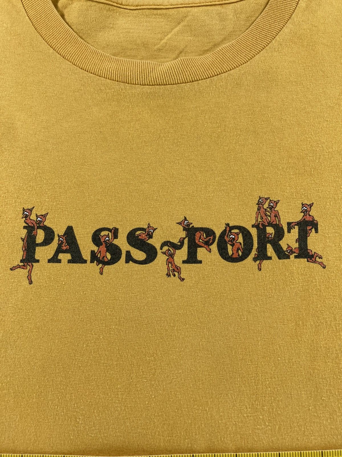 Passport PassPort "Devil" Size US L / EU 52-54 / 3 - 4 Thumbnail