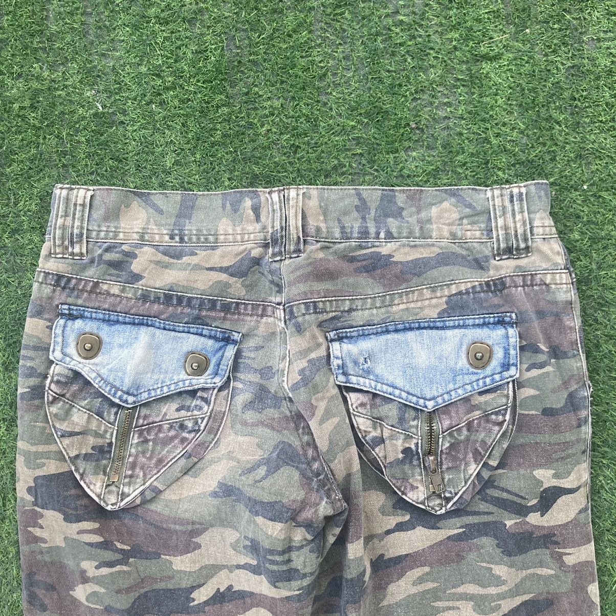 If Six Was Nine MIDAS BONDAGE CAMO BOOT CUT PANTS Size US 33 - 6 Thumbnail