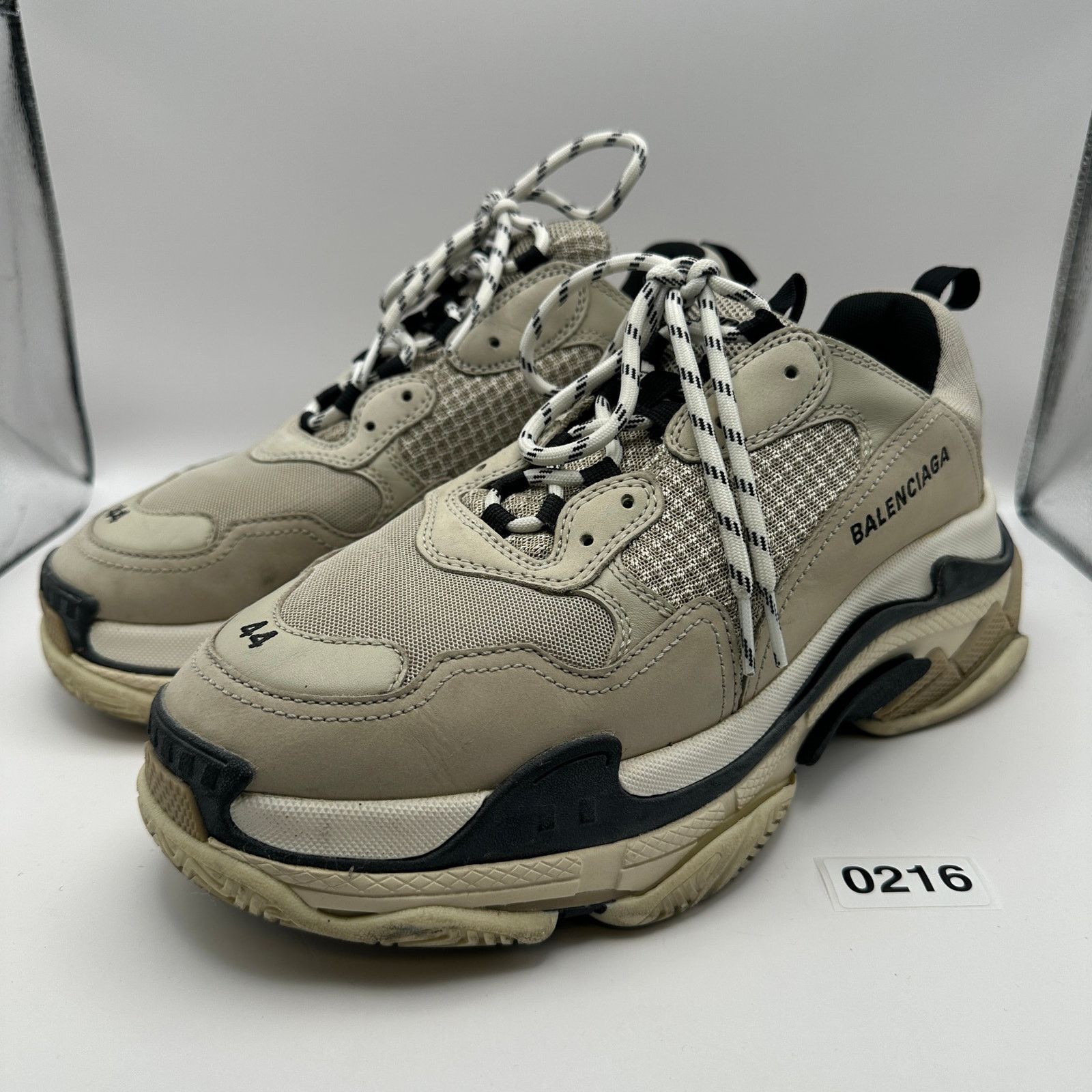 Balenciaga BALENCIAGA RARE TRIPLE S Men's 11 Sneaker Vanille 536747 Size US 11 / EU 44 - 1 Thumbnail