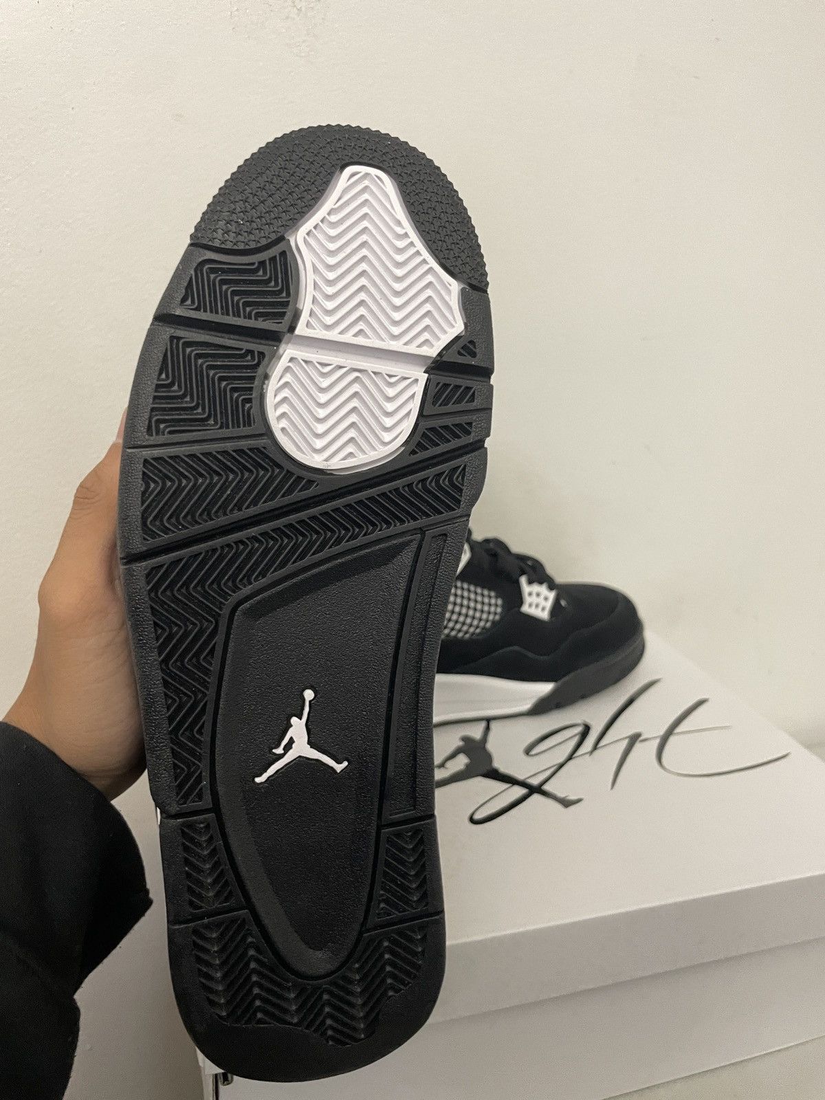 Jordan Brand × Nike Jordan 4 White thunder Size US 9.5 / EU 42-43 - 7 Thumbnail
