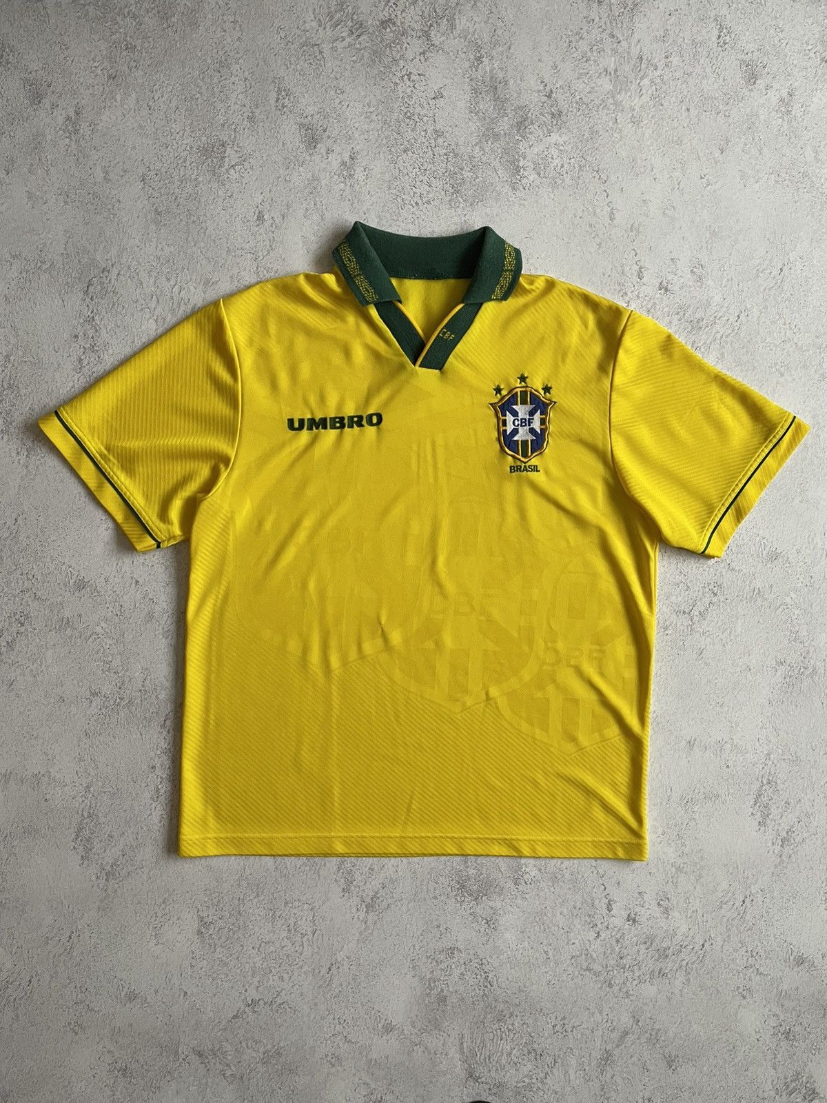 Vintage RARE Brazil #9 1992 1993 Umbro Football Shirt Soccer Jersey