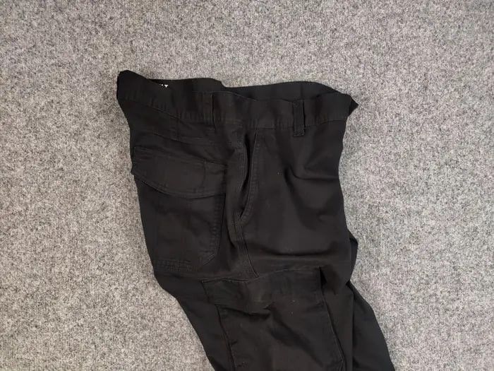 Other Vintage Japanese Black Pocket Casual Cargo Pants Y2K Style Size US 36 / EU 52 - 7 Thumbnail