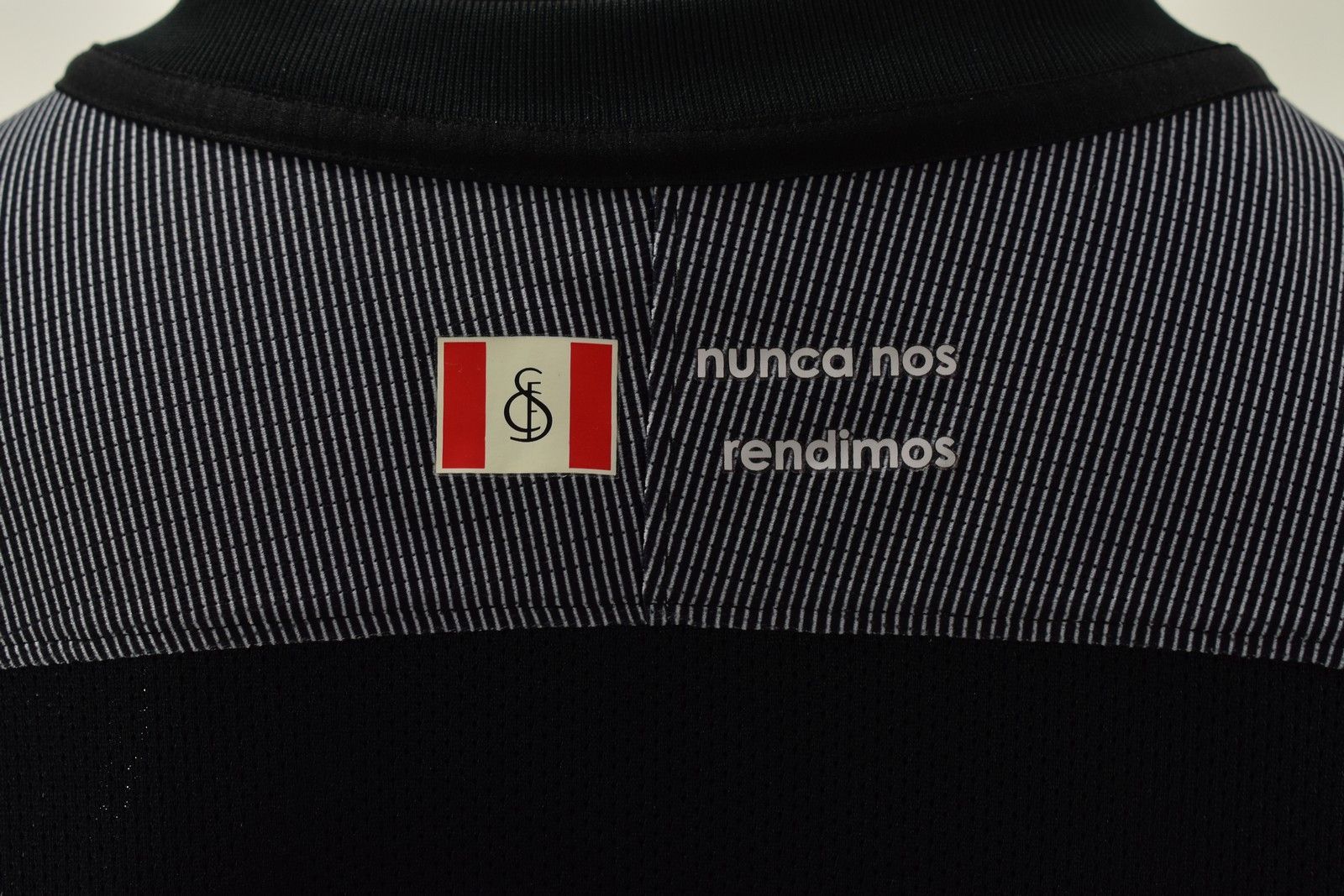 Nike 2018-19 Nike Sevilla FC Away 3rd Shirt SIZE M Size US M / EU 48-50 / 2 - 5 Thumbnail