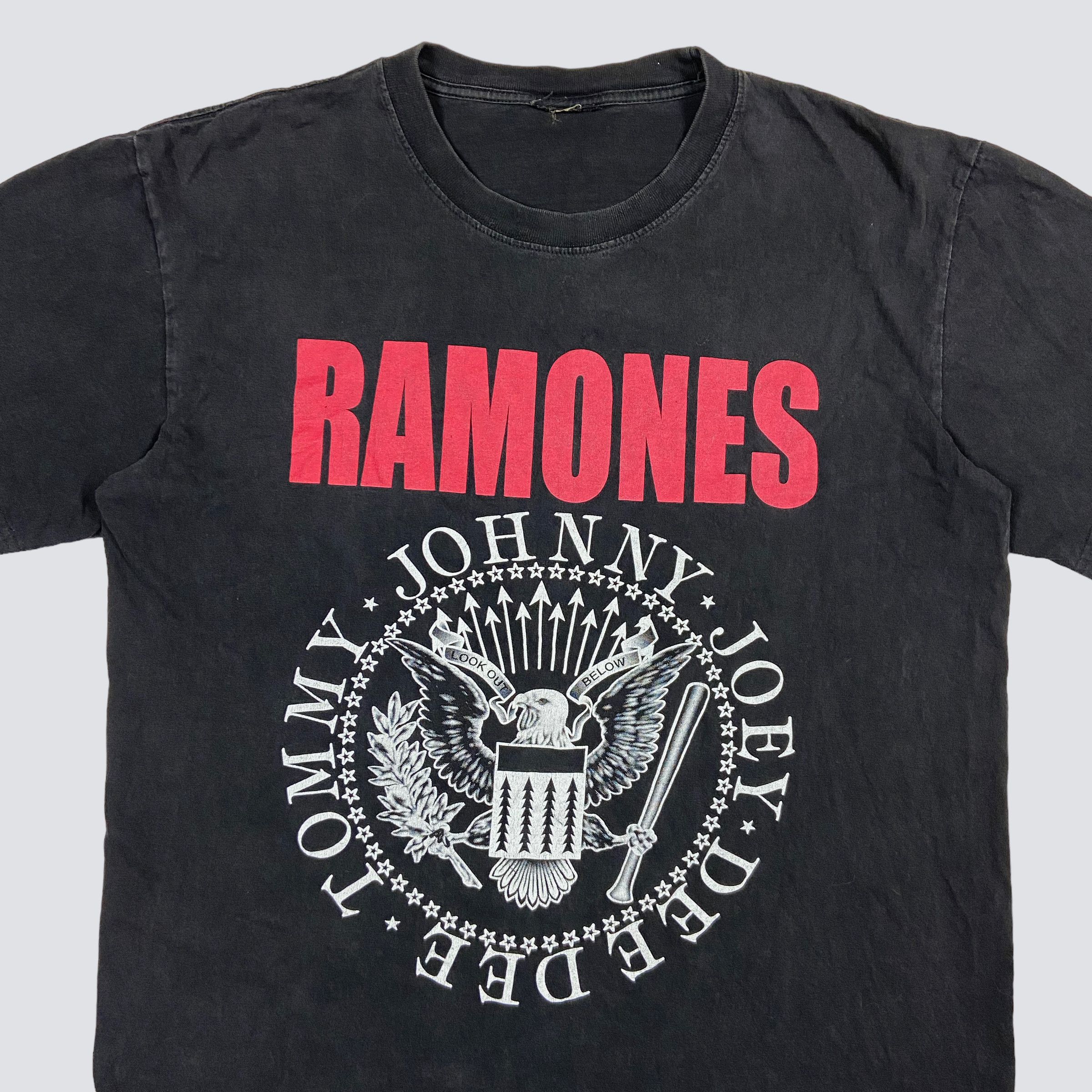 Band Tees OG 1990s RAMONES HEAVY VINTAGE TEE - № 215 Size US XL / EU 56 / 4 - 5 Thumbnail