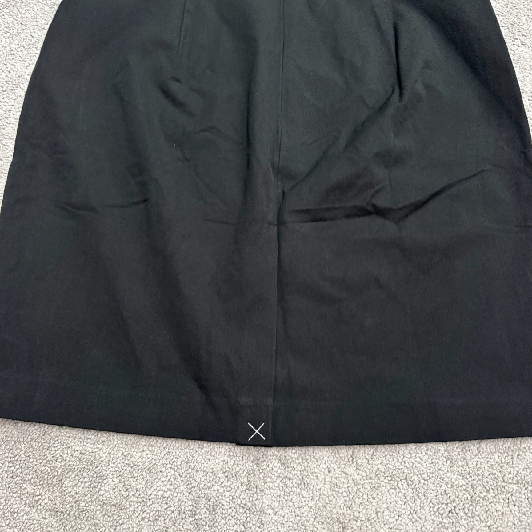 J.Crew VINTAGE: No. J.Crew Pencil Skirt Women 18 Black Knee Length Workwear Cotton Blend Zipper Style Straight & Pencil Classic 18 Womens Size 40" / US 18 - 3 Thumbnail
