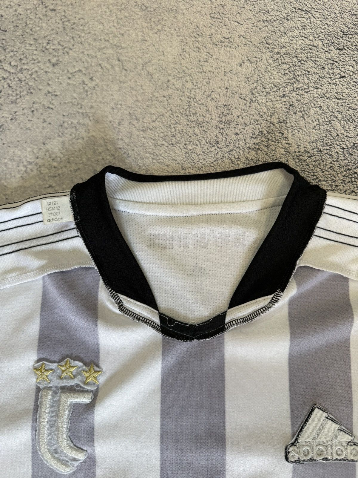 Adidas Juventus Home Jersey Adidas Soccer Football Shirt M GS1442 Size US M / EU 48-50 / 2 - 13 Thumbnail