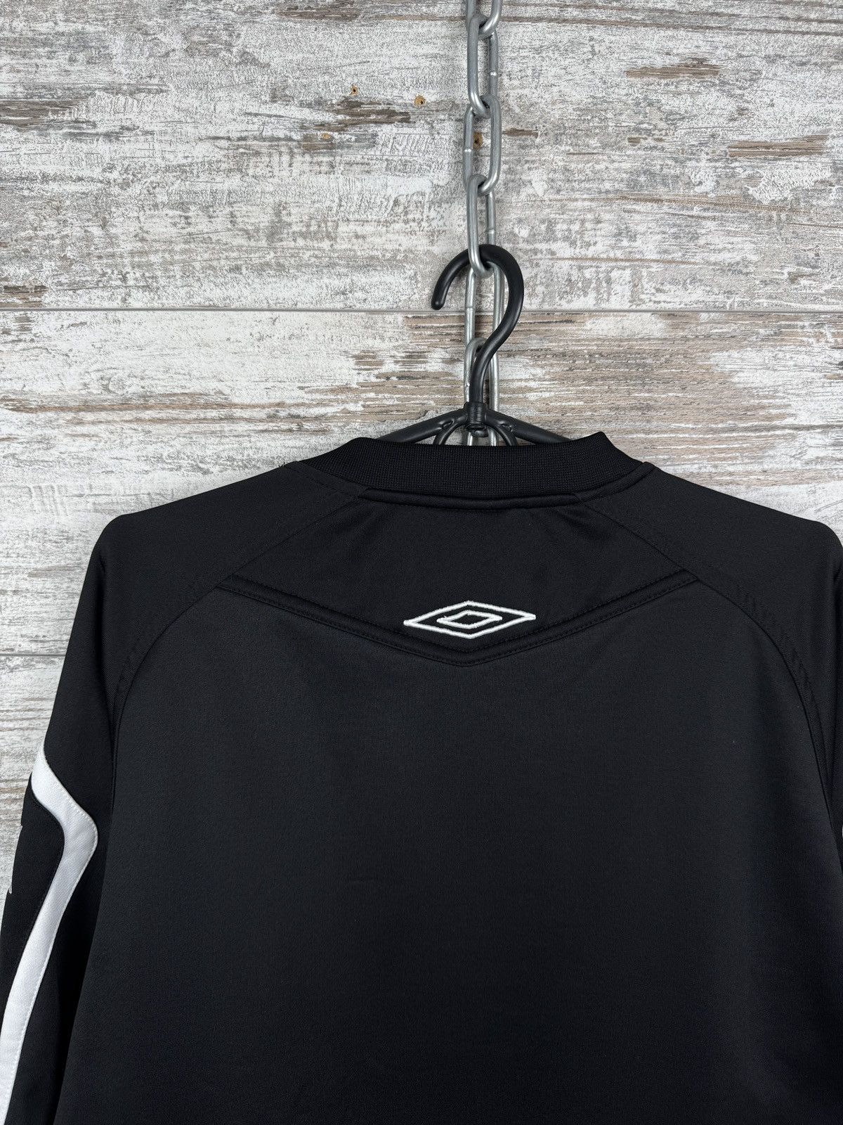 Umbro Mens Vintage Umbro track sweatshirt football training rare Size US M / EU 48-50 / 2 - 11 Thumbnail