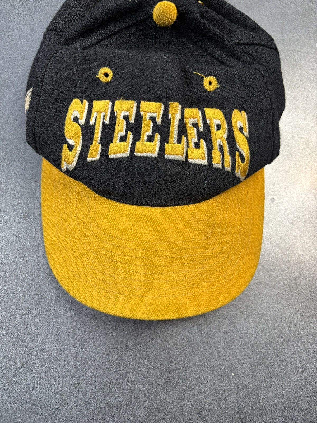 NFL × Vintage Vintage Pittsburgh Steelers Snapback NFL Team Snapback 1990s Size ONE SIZE - 10 Thumbnail