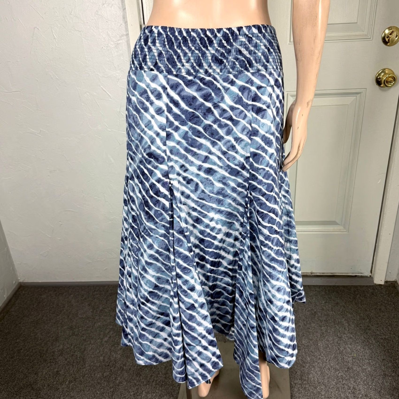 Vintage Chico's Skirt XL Tie Dye Bohemian Cotton A-Line Midi Pull On Women (Blue) Shirt? Size 40" / US 18 - 4 Thumbnail