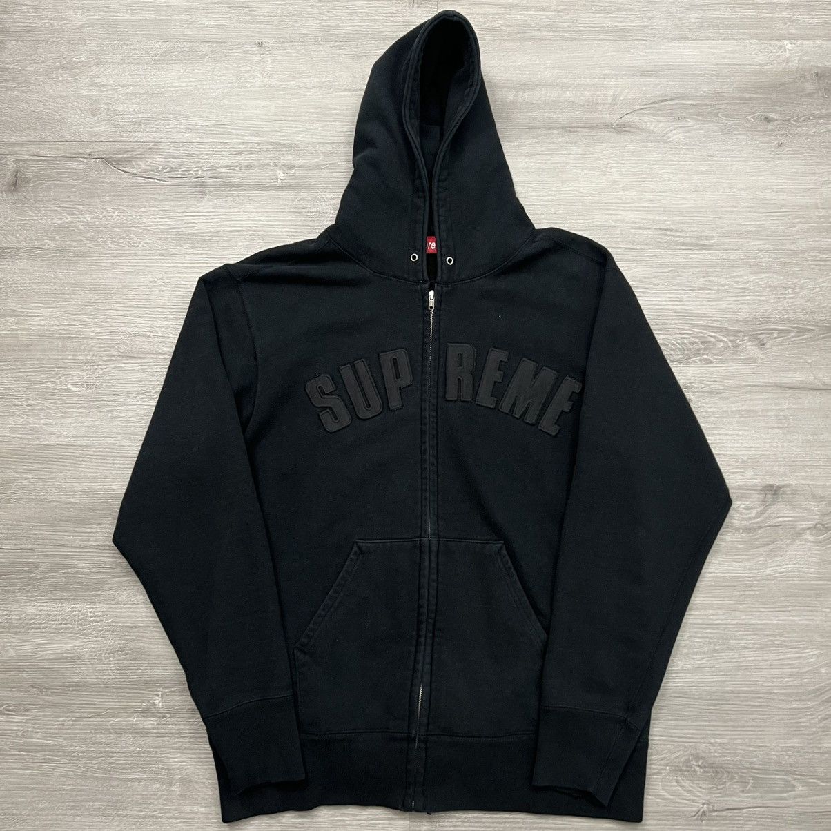 Supreme Vintage Supreme Arc Logo Zip Up Hoodie 1997 Size US L / EU 52-54 / 3 - 2 Thumbnail