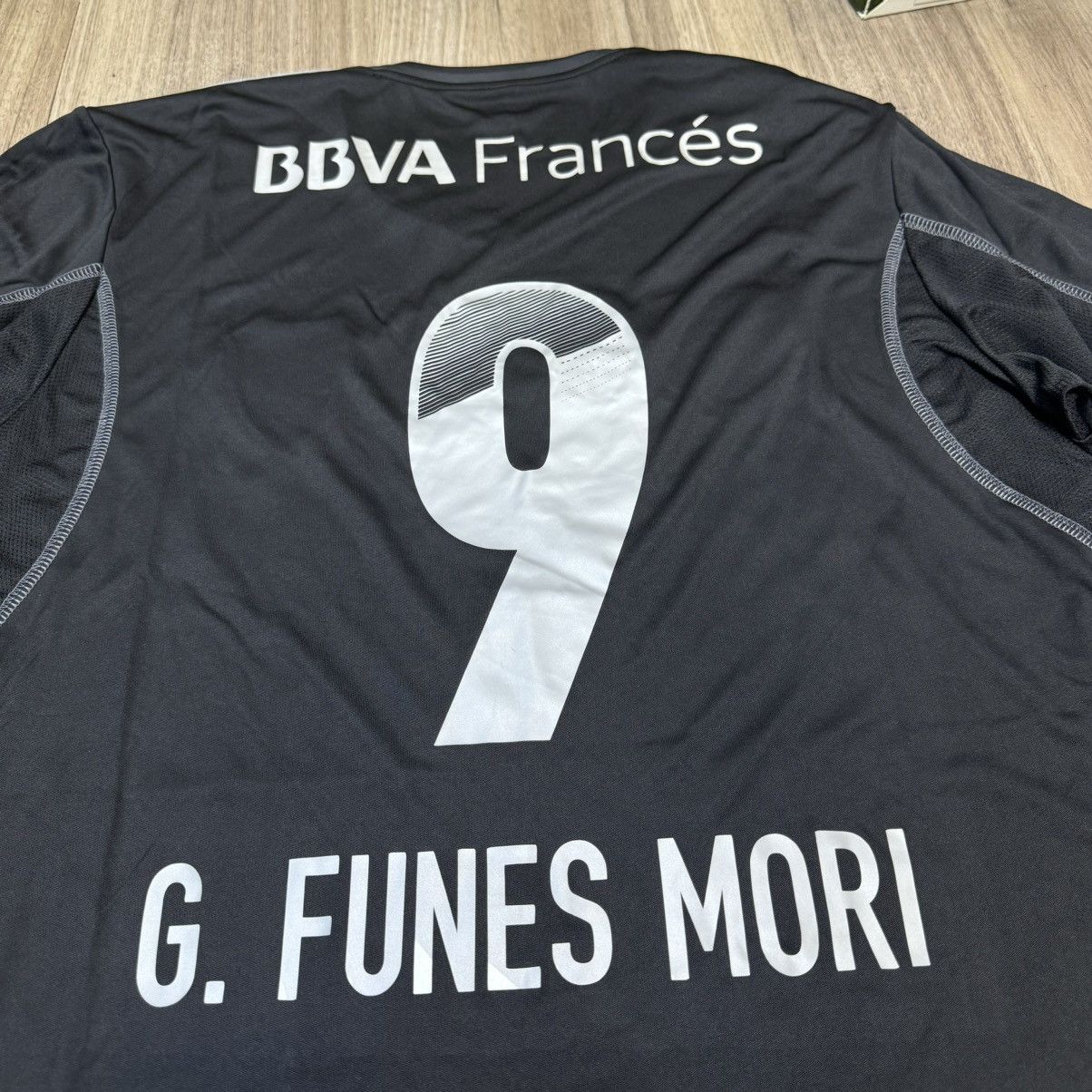 Adidas × Sports Specialties River Plate 2013 special shirt #9 G.Funes Mori Size US XL / EU 56 / 4 - 8 Thumbnail