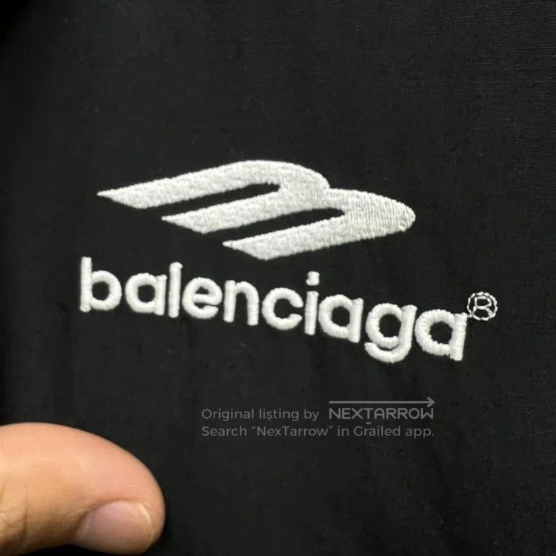 Balenciaga Balenciaga 3B Embroidered 2-in-1 Jacket. Size US S / EU 44-46 / 1 - 2 Thumbnail