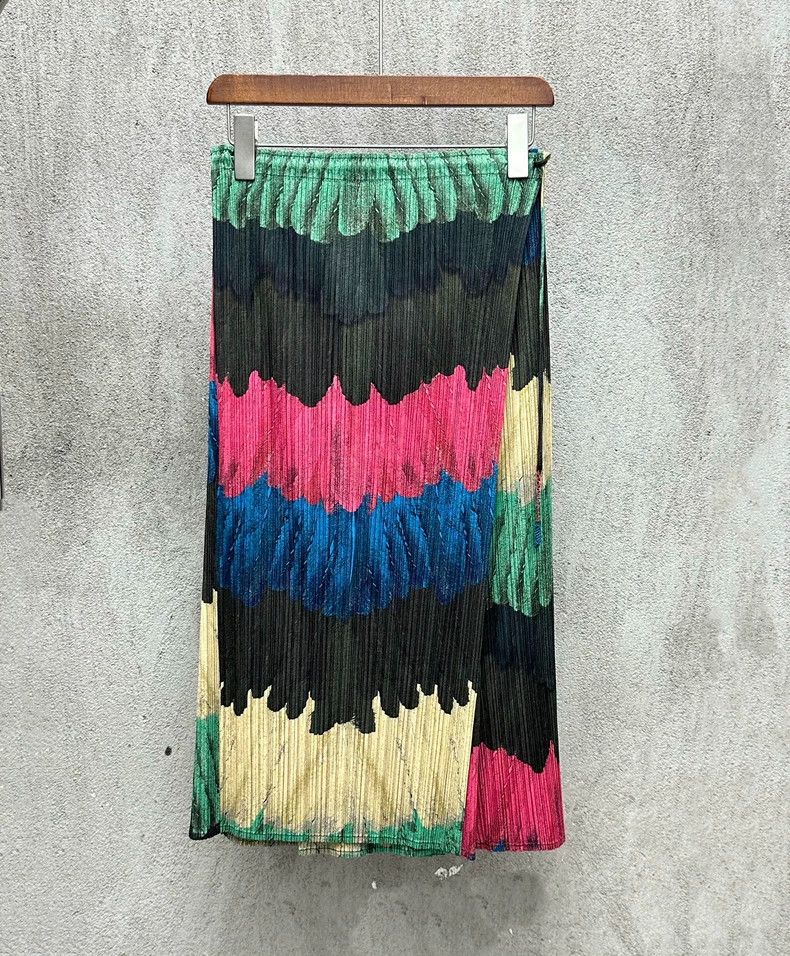 Issey Miyake Issey Miyake Colorful feather pleated skirt Size 25" / US 0 / IT 36 - 2 Thumbnail