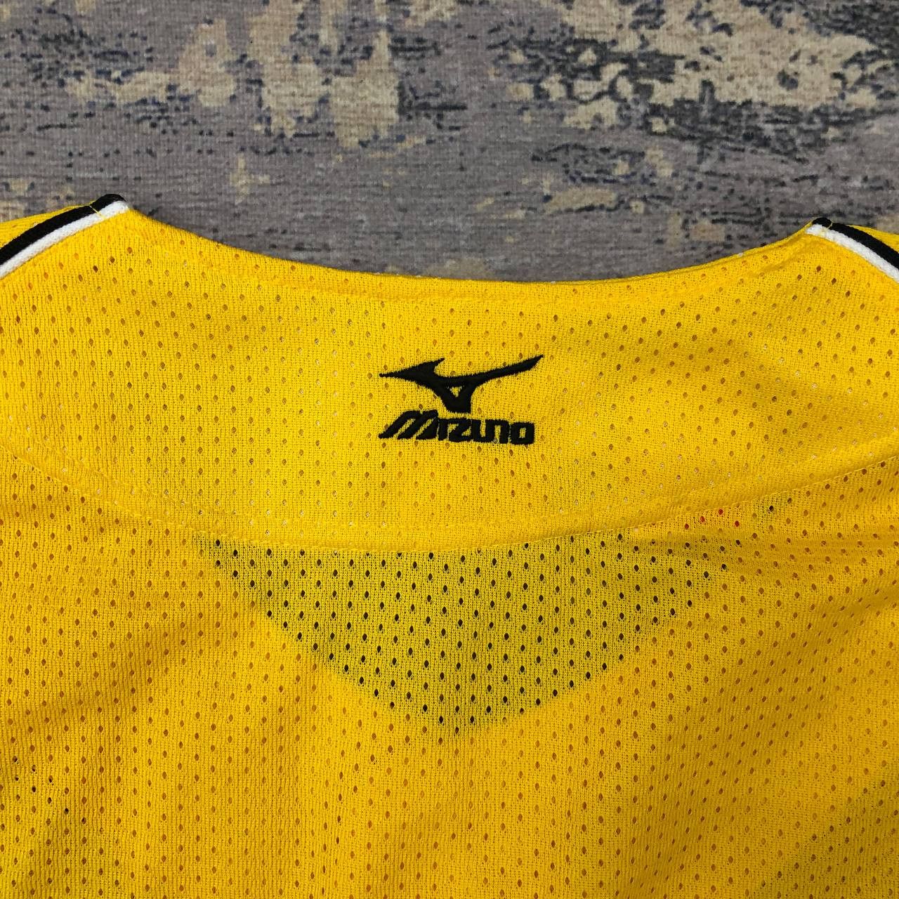 Mizuno T181 HANSHIN TIGERS OFFICIAL FAN CLUB BASEBALL JERSEY Size US L / EU 52-54 / 3 - 6 Thumbnail