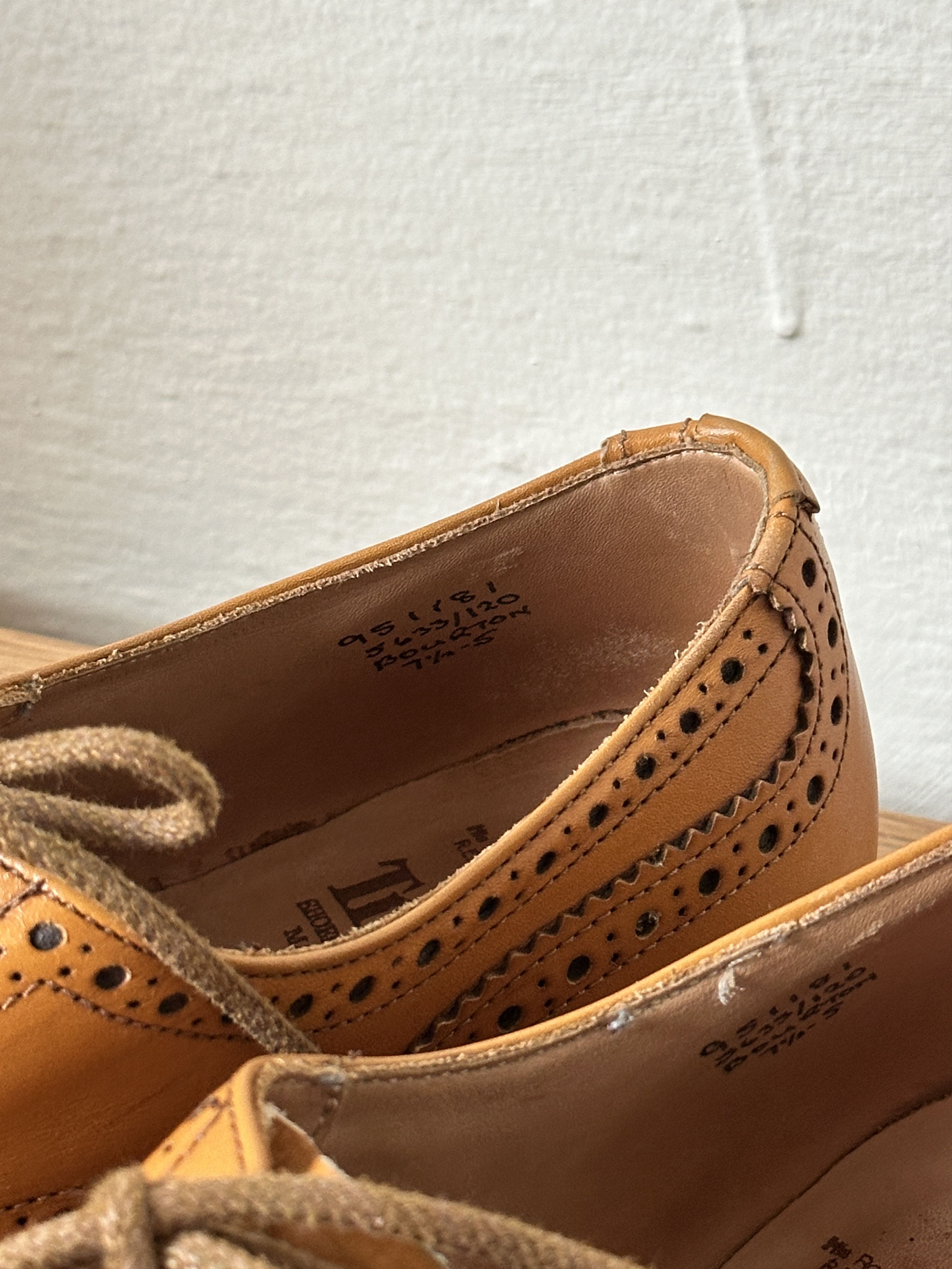 Tricker's Bourton Country Shoe in Acorn Antique Size US 9 / EU 42 - 9 Thumbnail
