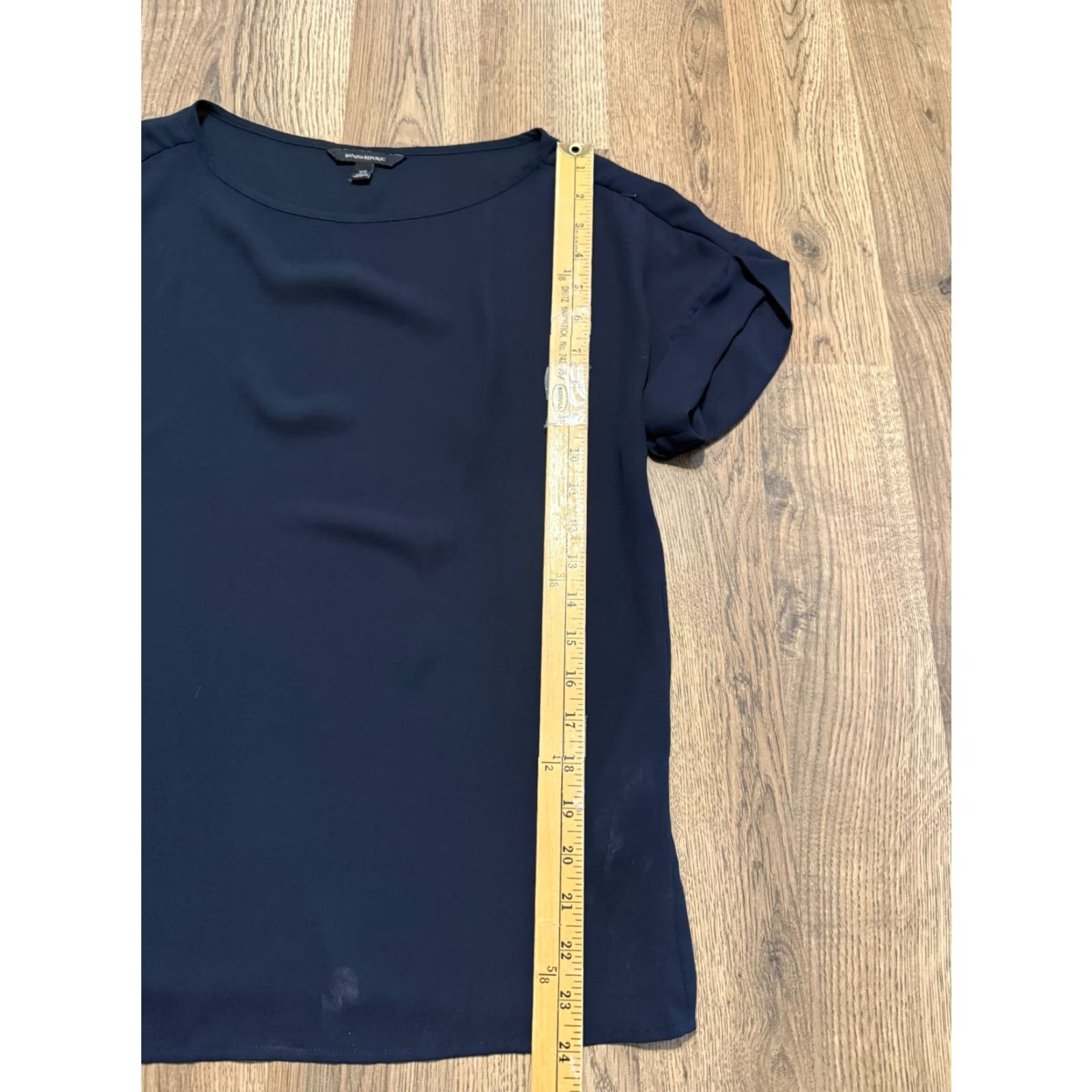 Banana Republic Banana Republic Blouse Women's XS Black Short Sleeve Casual Modern Classic Lightweight Size XS / US 0-2 / IT 36-38 - 7 Thumbnail