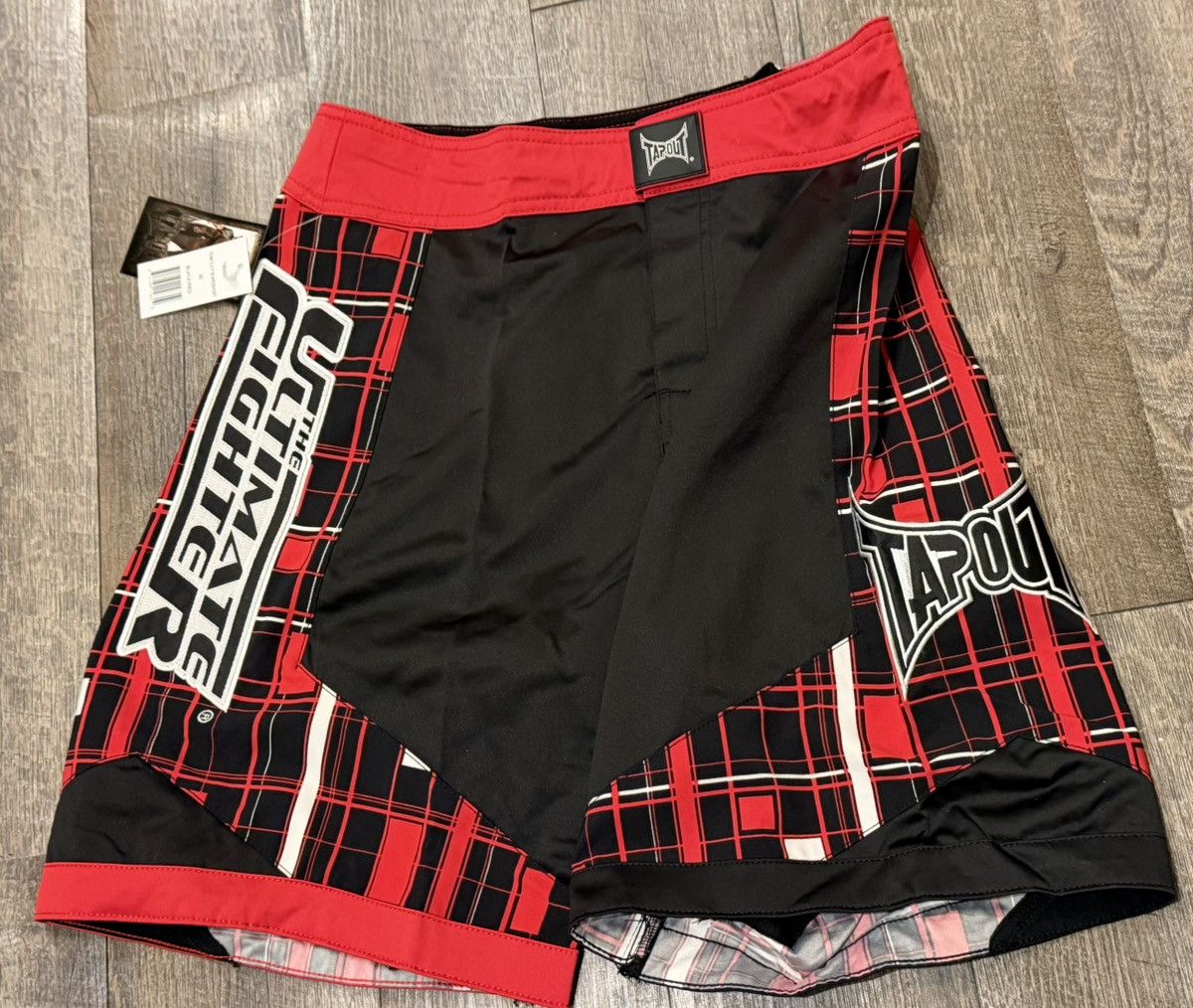 Tapout Vintage TAPOUT Ultimate Fighter MMA Fight Shorts size Medium Size US 30 / EU 46 - 1 Thumbnail