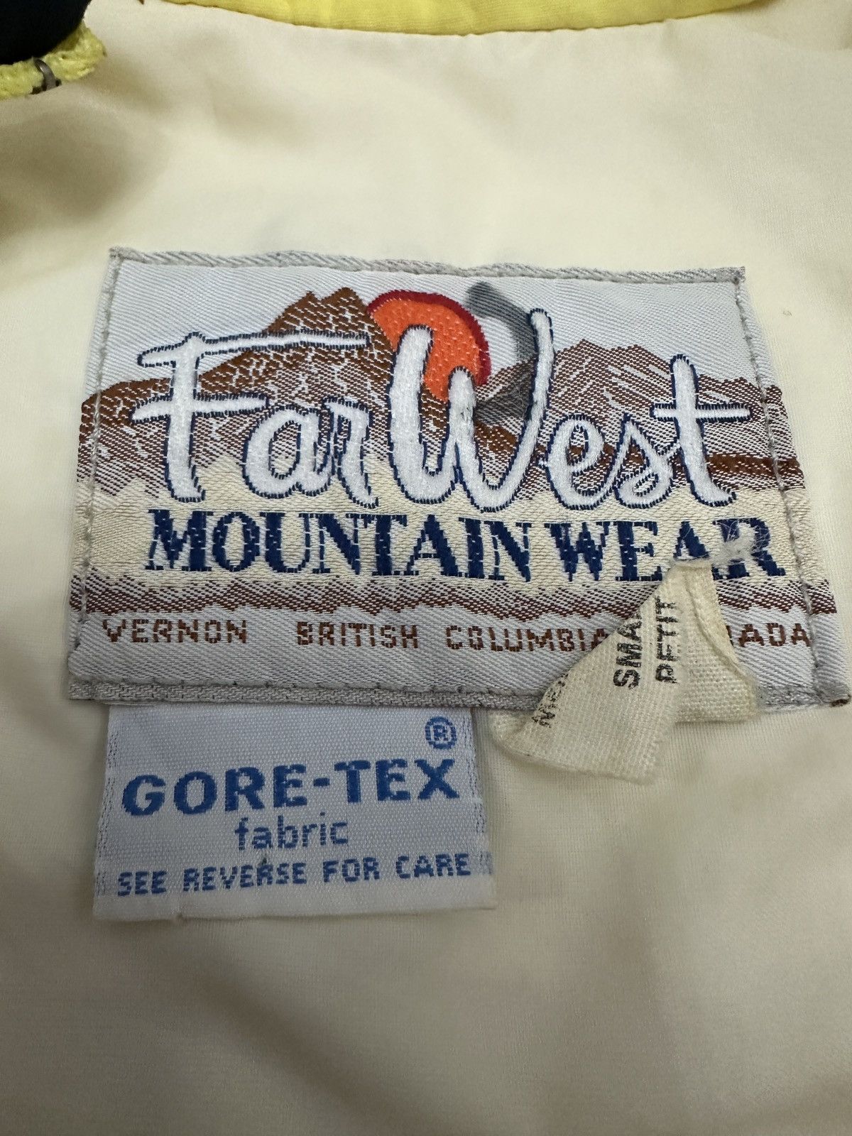 Goretex × Vintage 🔥🔥🔥Funky Vintage Far West Pullover Gore-Tex Jacket Size US S / EU 44-46 / 1 - 8 Thumbnail