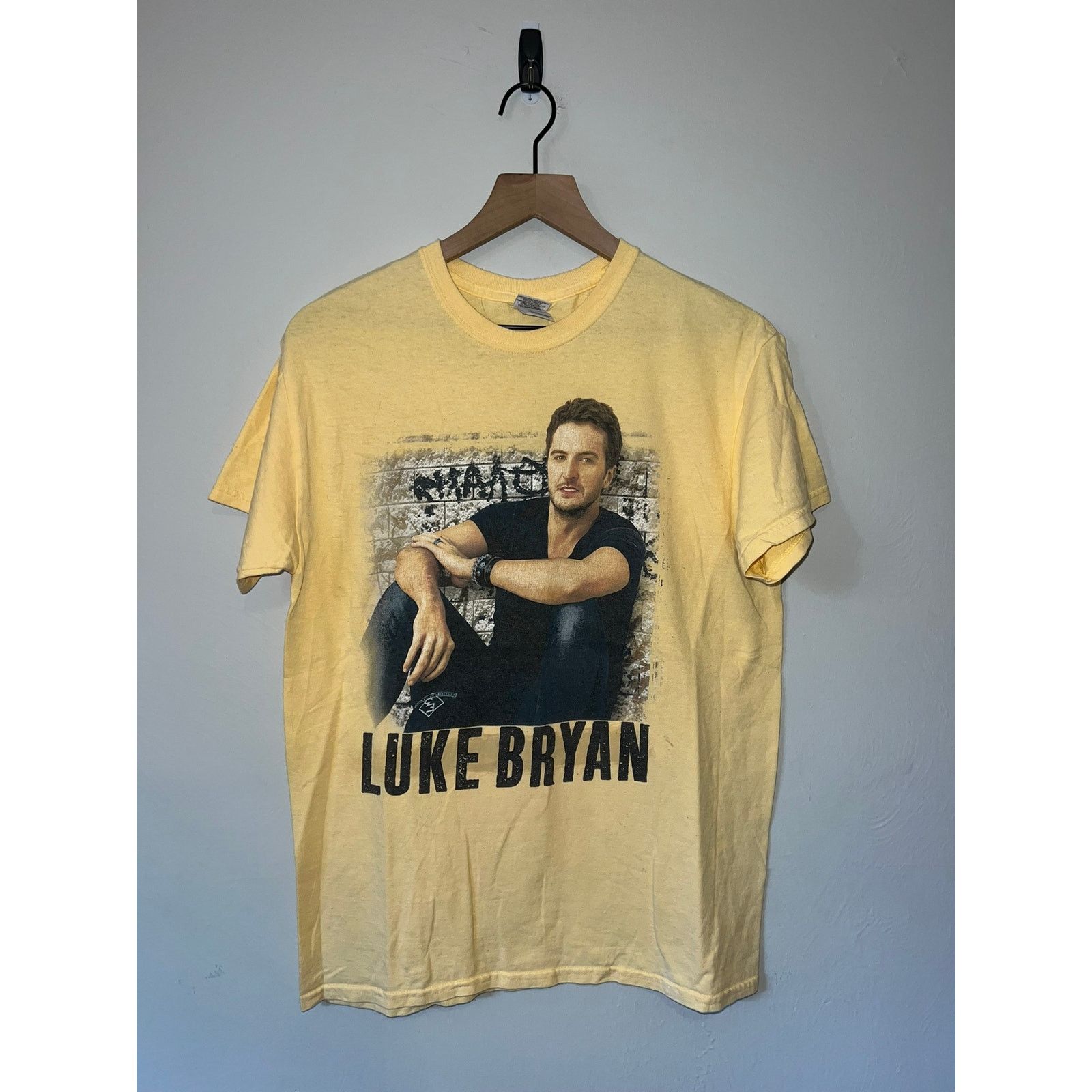 Gildan Luke Bryan Tour Shirt You Can Crash My Party Anytime Country Size US M / EU 48-50 / 2 - 1 Thumbnail