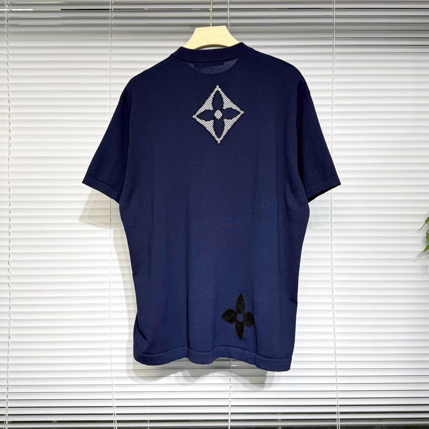 Louis Vuitton LV Knit Short-Sleeve SS26 Ski Navy L Size US L / EU 52-54 / 3 - 2 Thumbnail