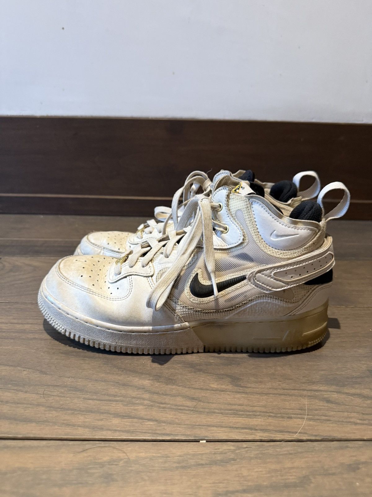 Nike Nike Air Force 1 Mid React '40th Anniversary - White Black' Size US 8 / EU 41 - 4 Thumbnail