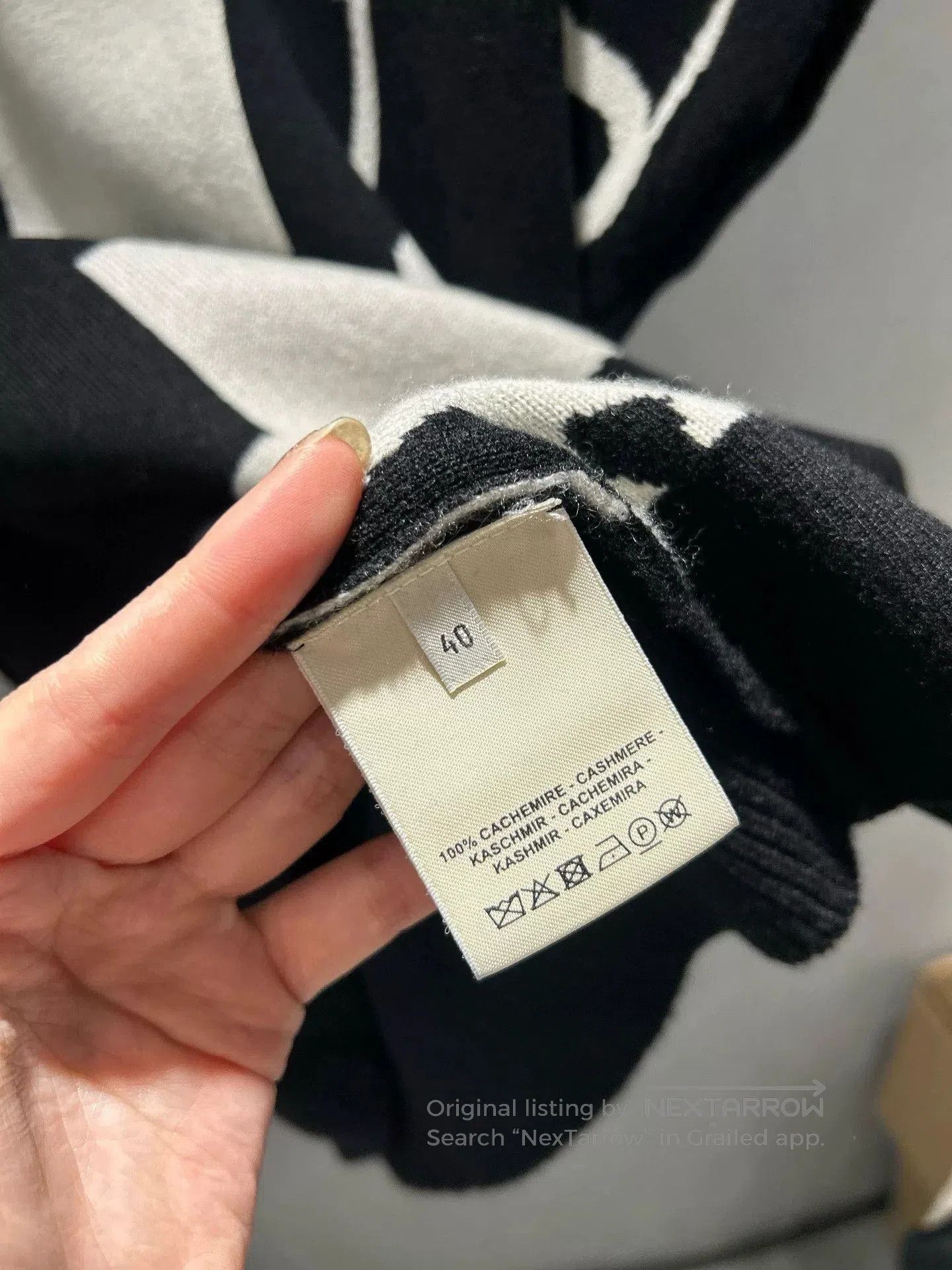 Hermes Hermes Cashmere Sleeveless Sweater. Size US XL / EU 56 / 4 - 4 Thumbnail