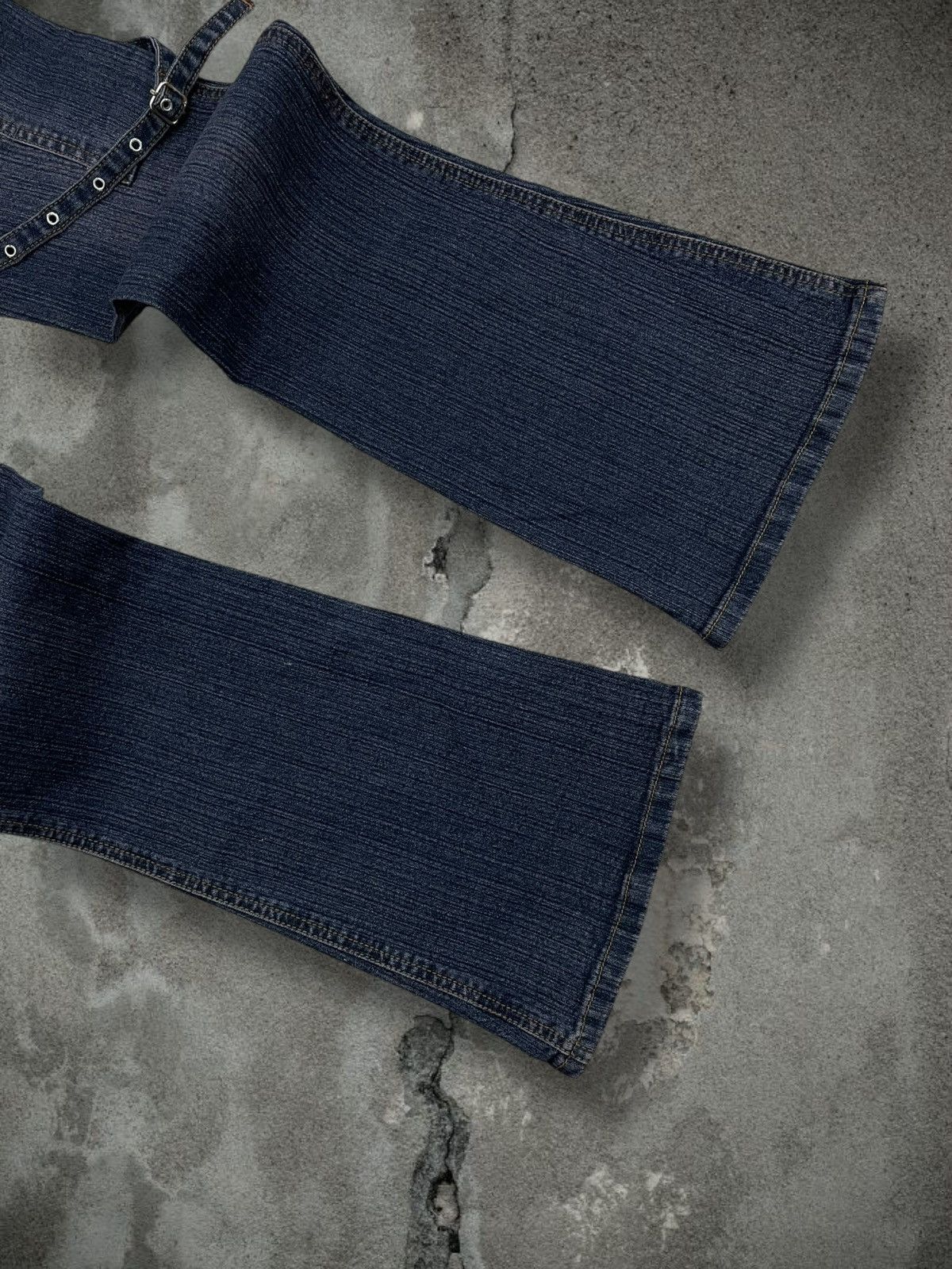 Designer Vintage Og 90s Japan Designer Haphazard Flared Bondage Denim Size US 27 - 13 Thumbnail
