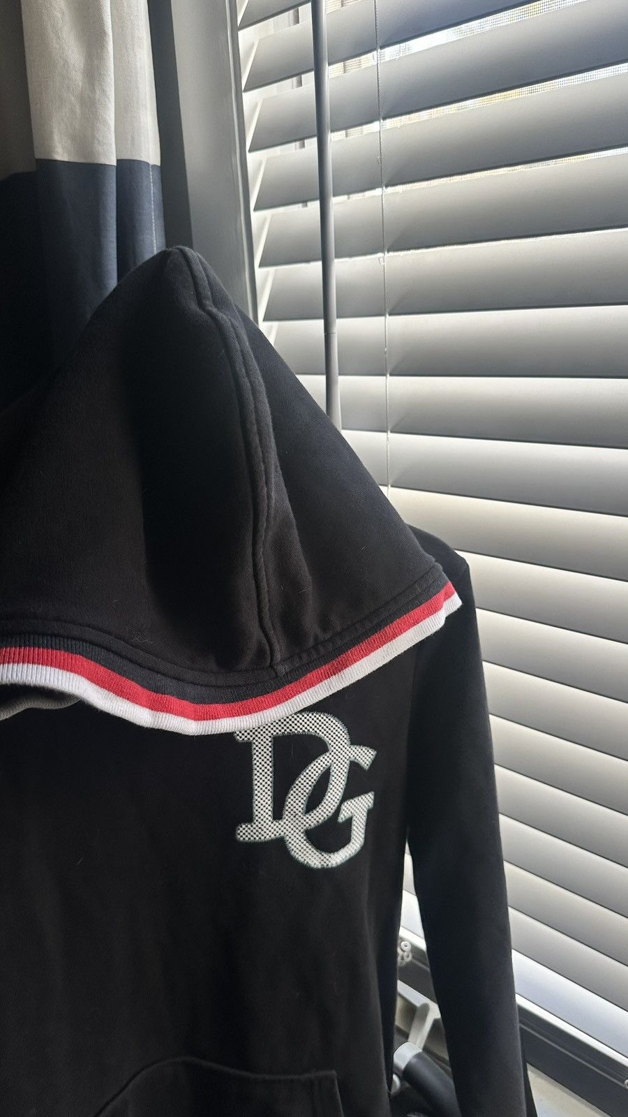 Dolce & Gabbana 46 (medium) red/white accented Dolce Gabanna pullover hoodie Size US M / EU 48-50 / 2 - 6 Thumbnail
