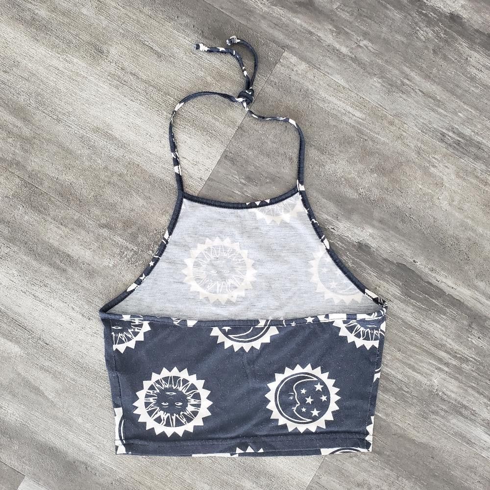 Designer Navy White Sunshine Cropped High Neck Halter Size L / US 10 / IT 46 - 2 Thumbnail