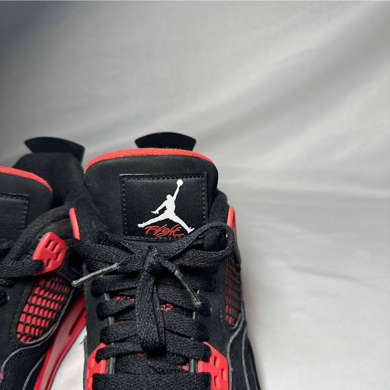 Jordan Brand × Nike Size 7 - Nike Air Jordan 4 Retro GS Red Thunder Men's Shoes Size US 7 / EU 40 - 9 Thumbnail